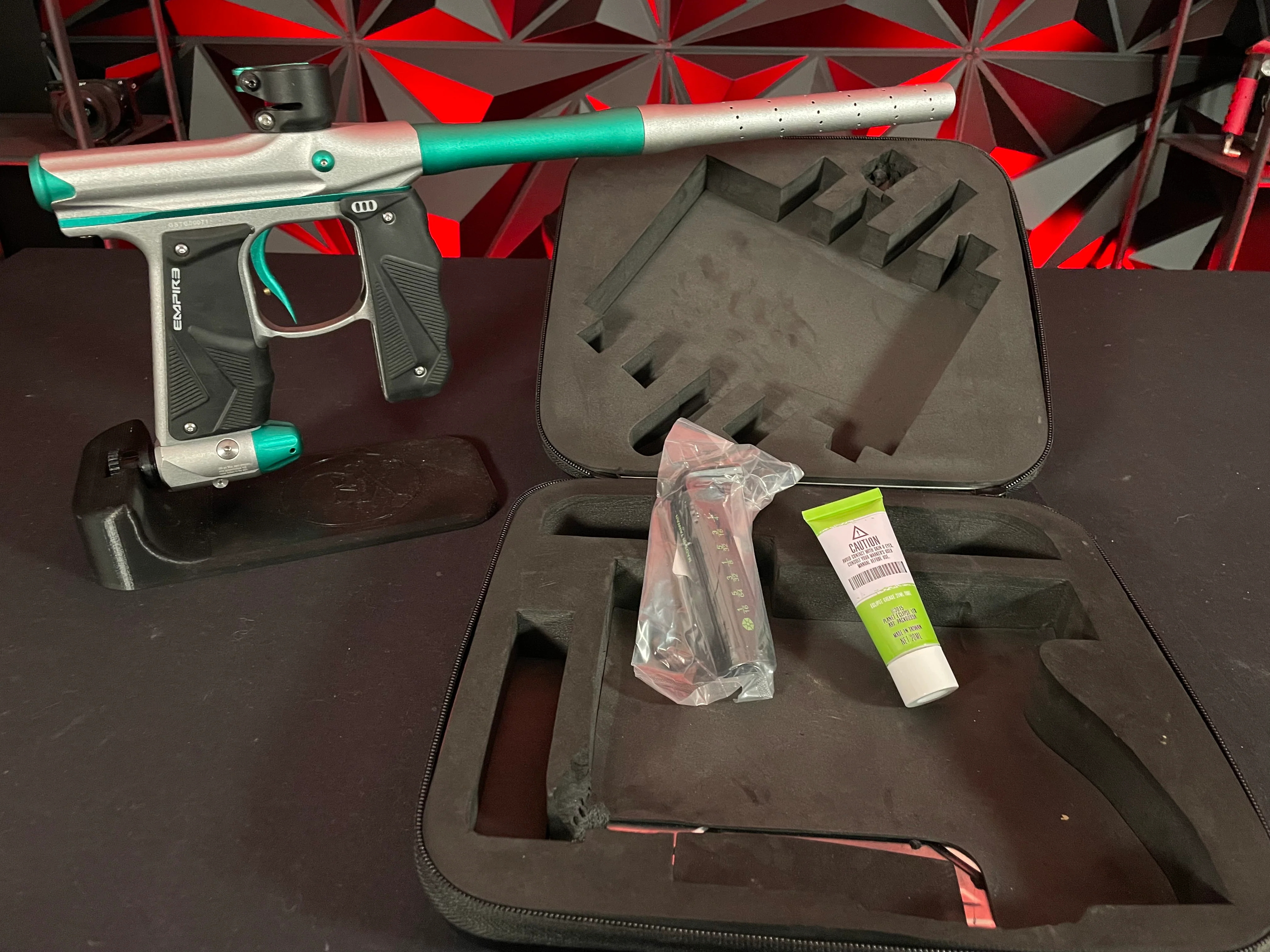 Used Empire Mini GS Paintball Gun - Grey/Teal - Image 5
