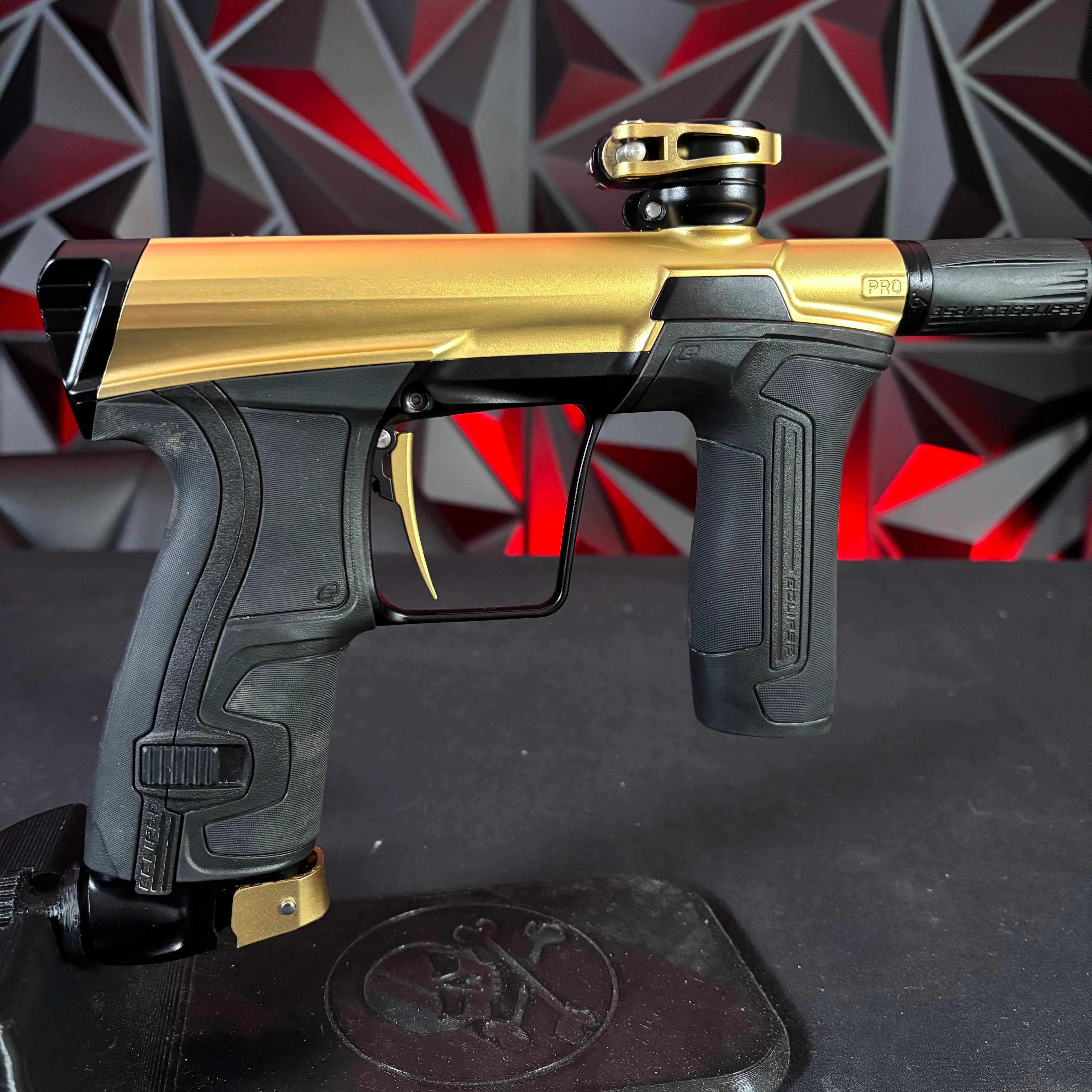 Used Planet Eclipse CS2 Pro Paintball Gun - Gold/Black - Image 2