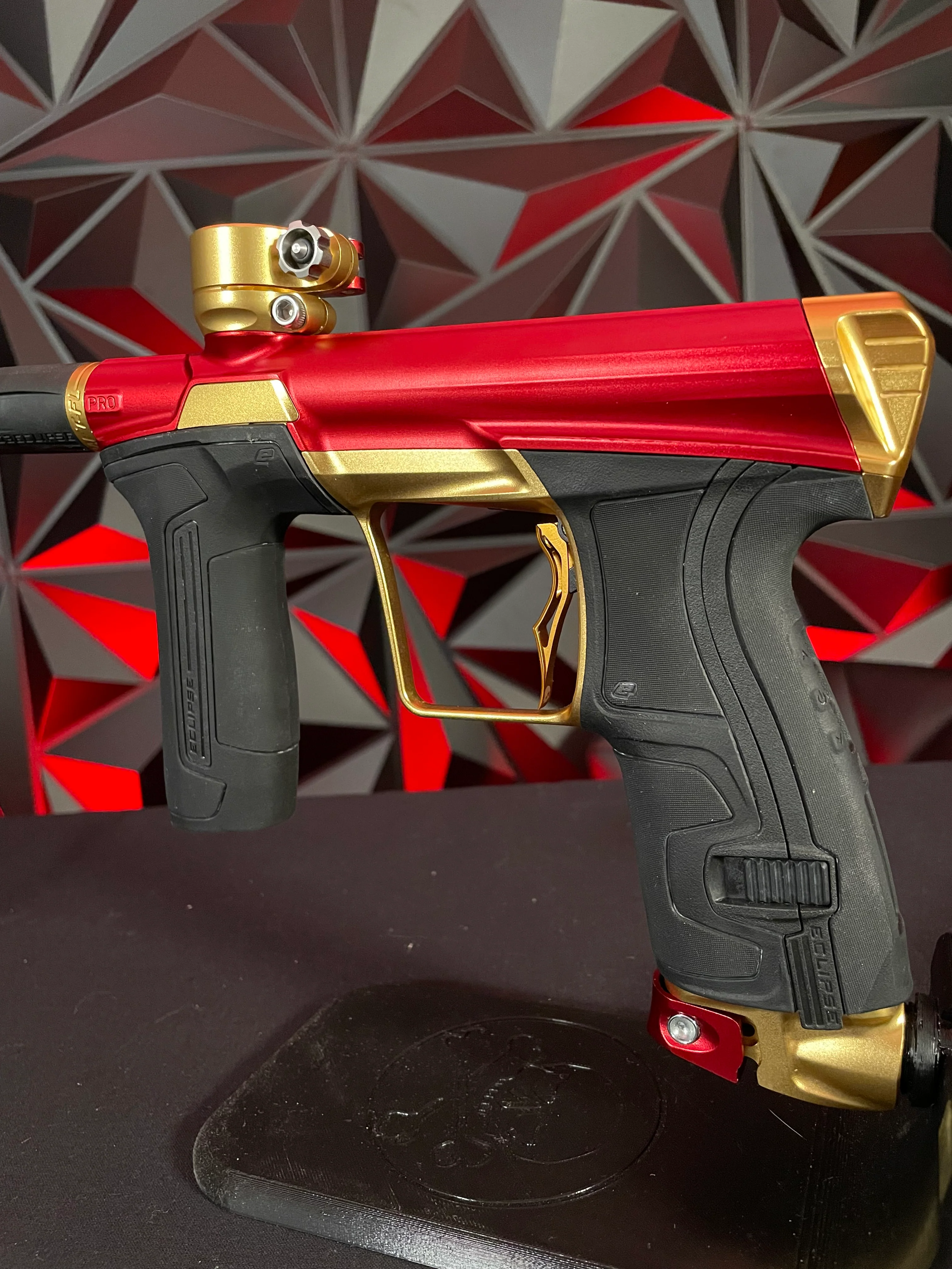 Used Planet Eclipse CS2 Pro Paintball Gun - Heat Wave w/Infamous Deuce Trigger - Image 2