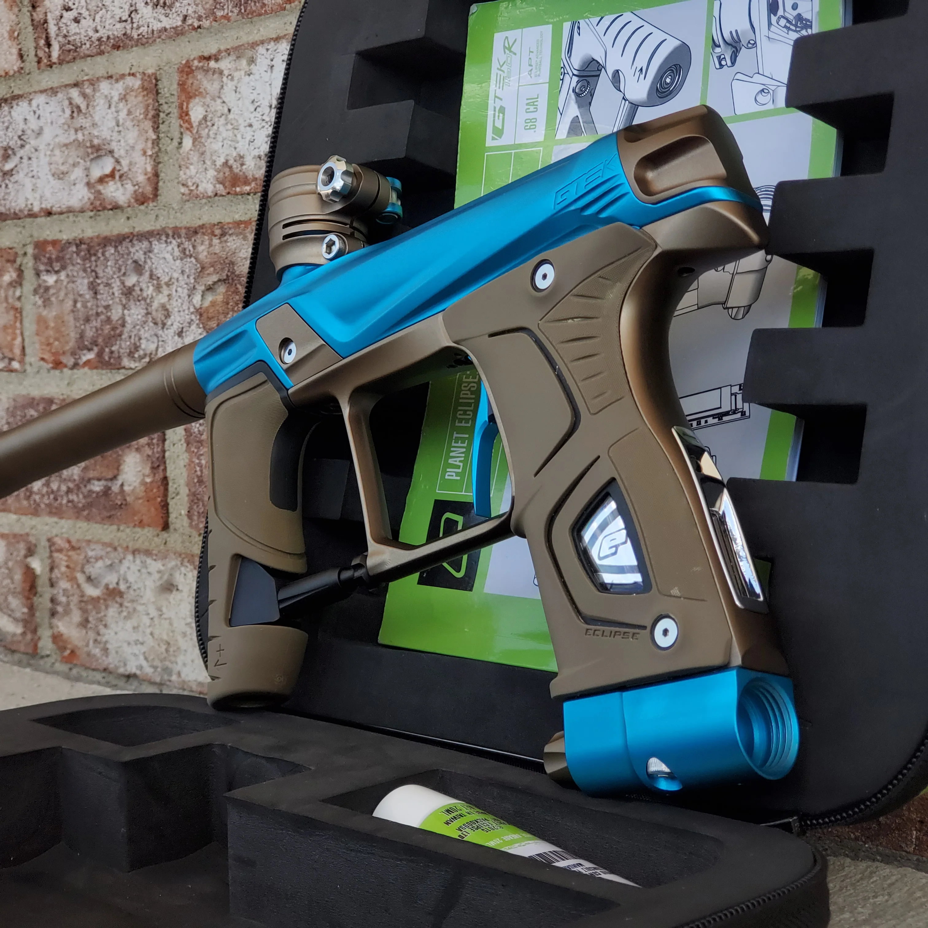 Planet Eclipse Gtek 160R Paintball Gun - Teal / Bronze - Image 3