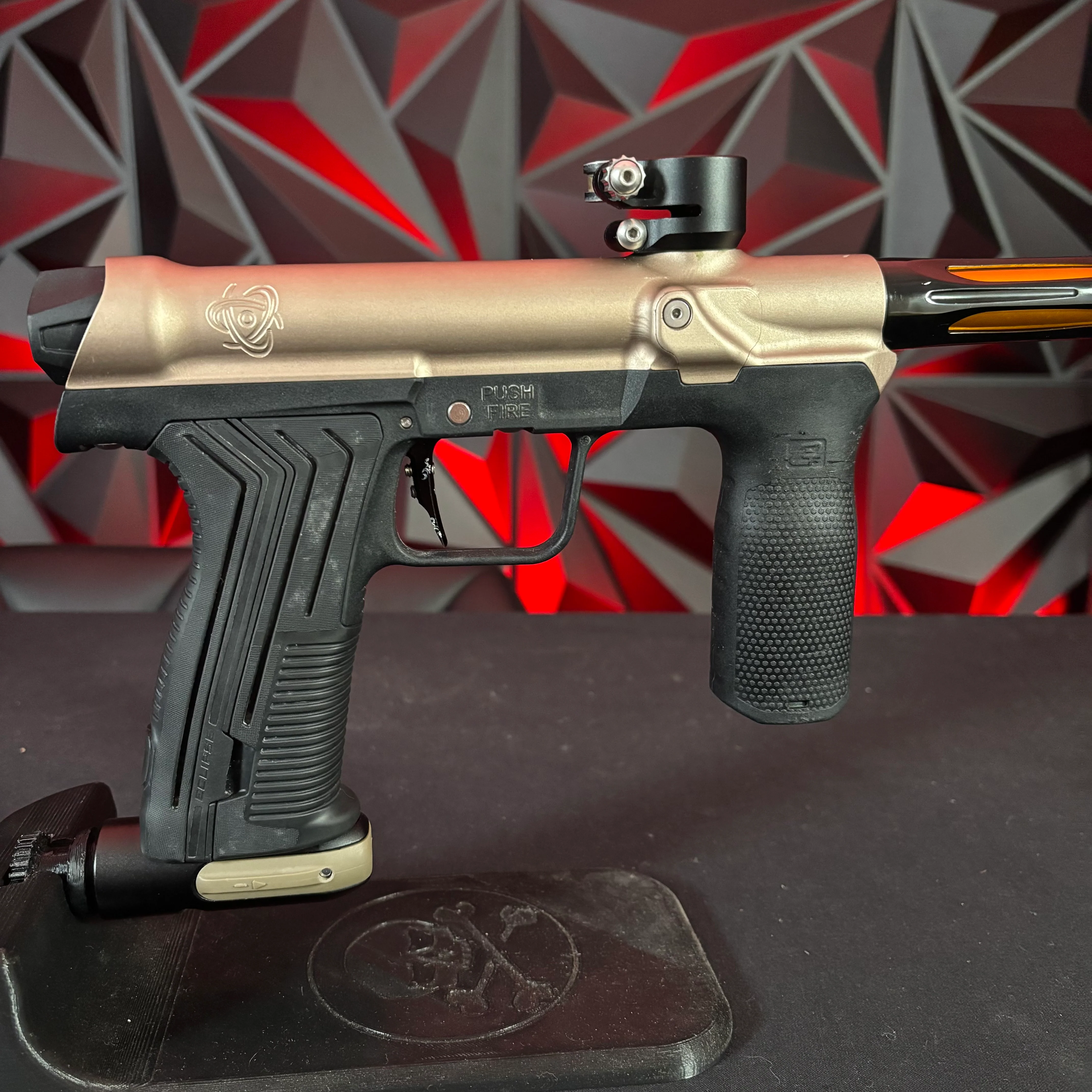 Used Planet Eclipse/Inception Design FLE Emek 100 Paintball Gun - Standstone/Black - Fang Trigger - Image 2
