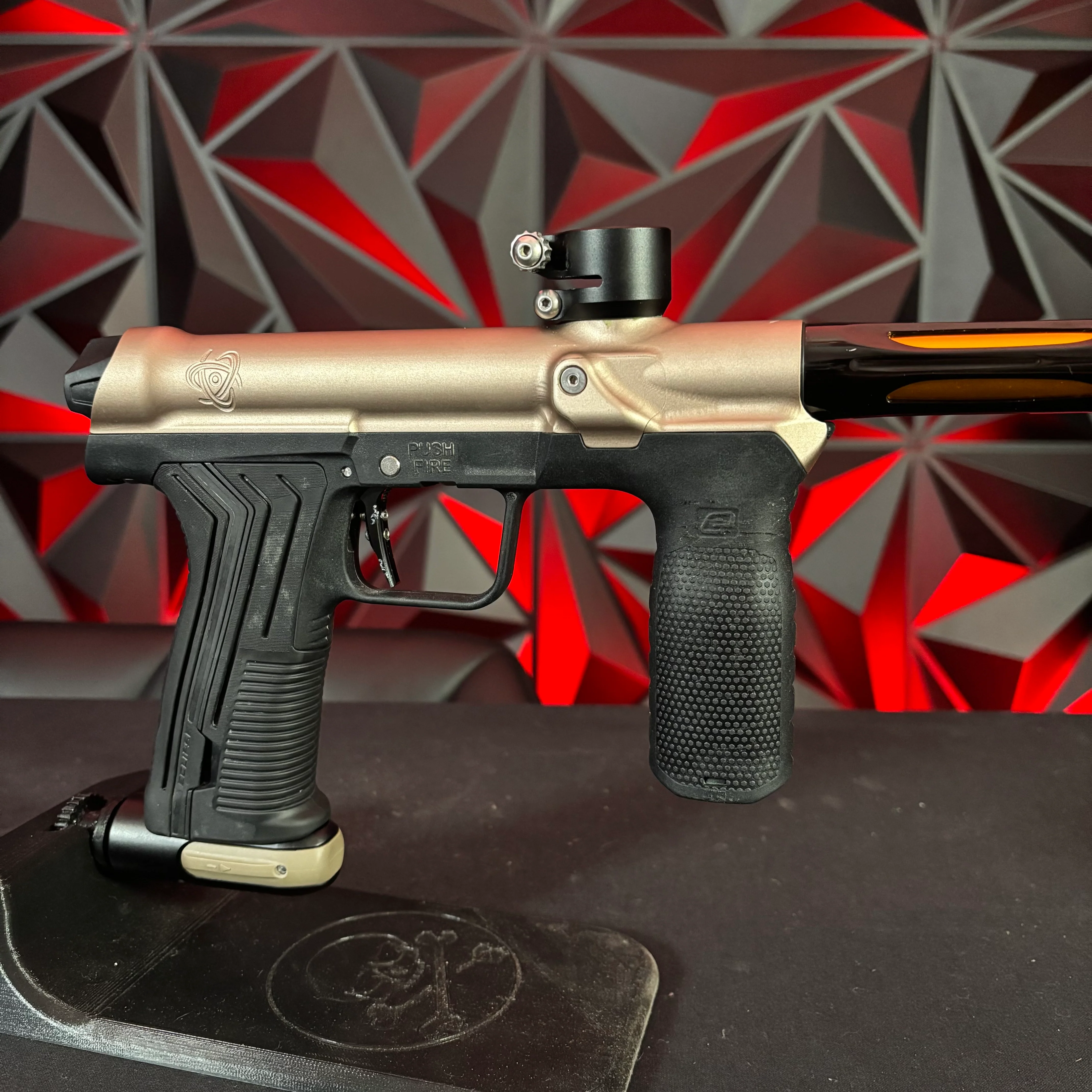 Used Planet Eclipse/Inception Design FLE Emek 100 Paintball Gun - Standstone/Black - Fang Trigger - Image 3