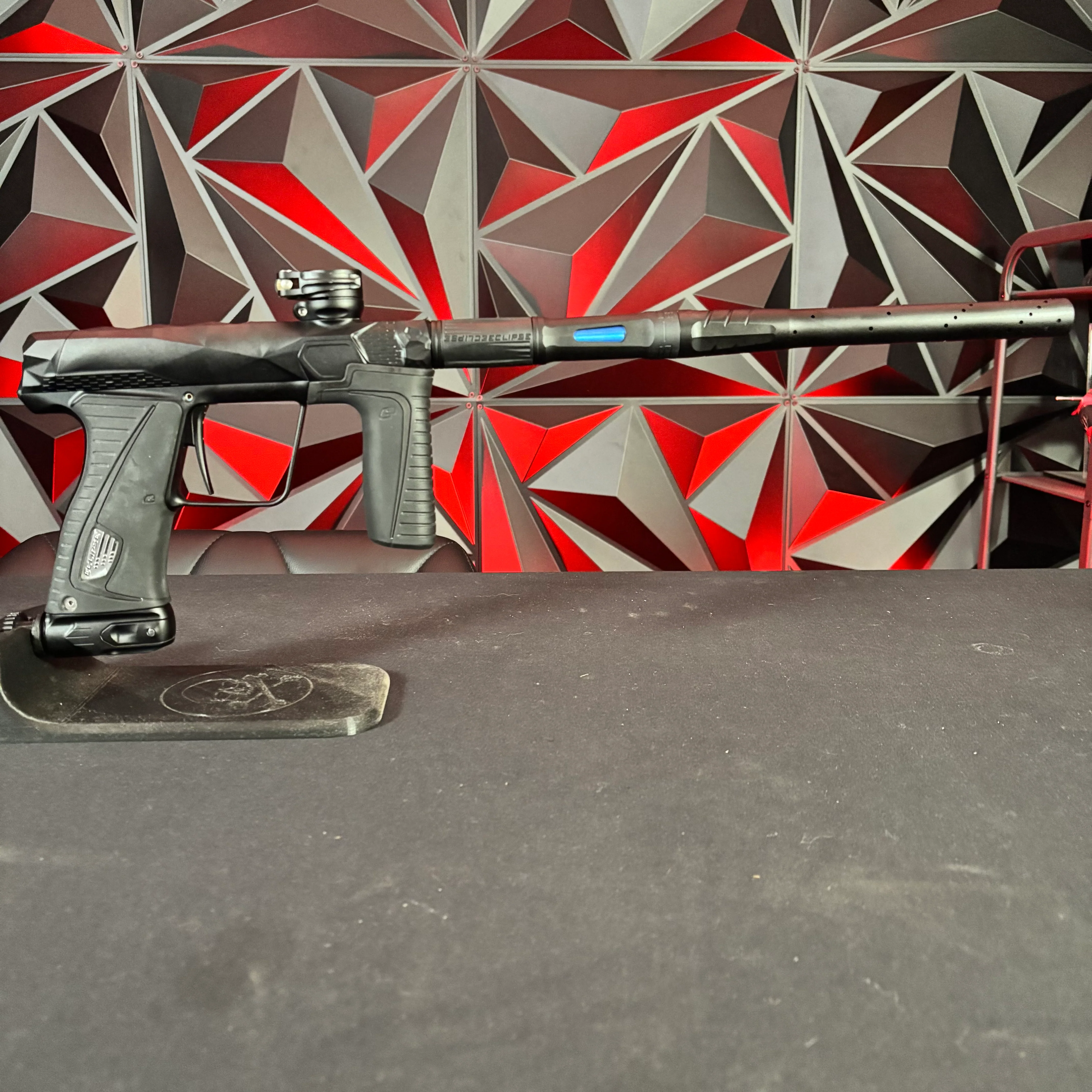 Used Planet Eclipse/Infamous 180r Paintball Gun - Midnight /w S63 Barrel and 2 inserts - Image 6