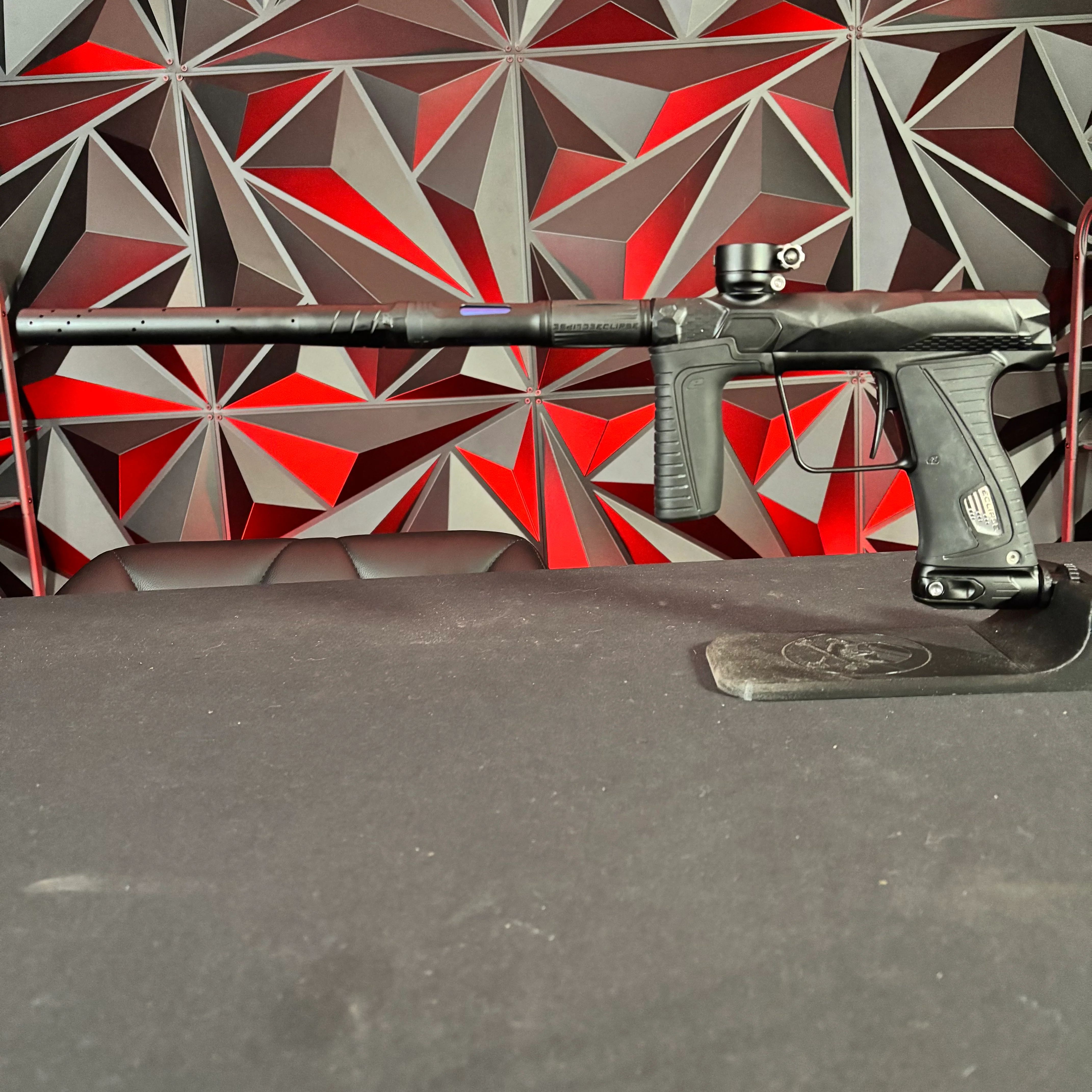 Used Planet Eclipse/Infamous 180r Paintball Gun - Midnight /w S63 Barrel and 2 inserts - Image 7
