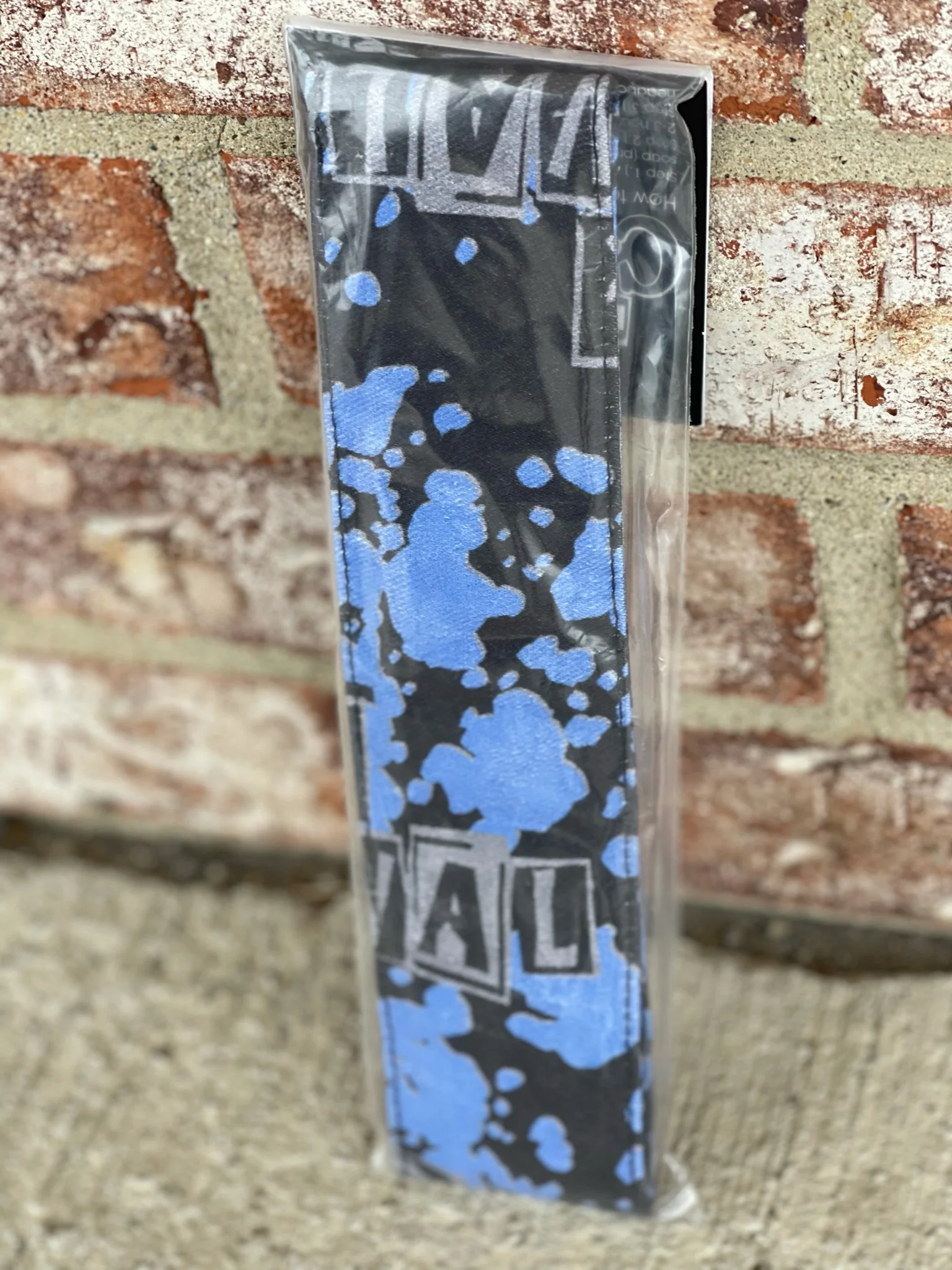 Dark Carnival "Knockout" Headband - White Tag - Image 2