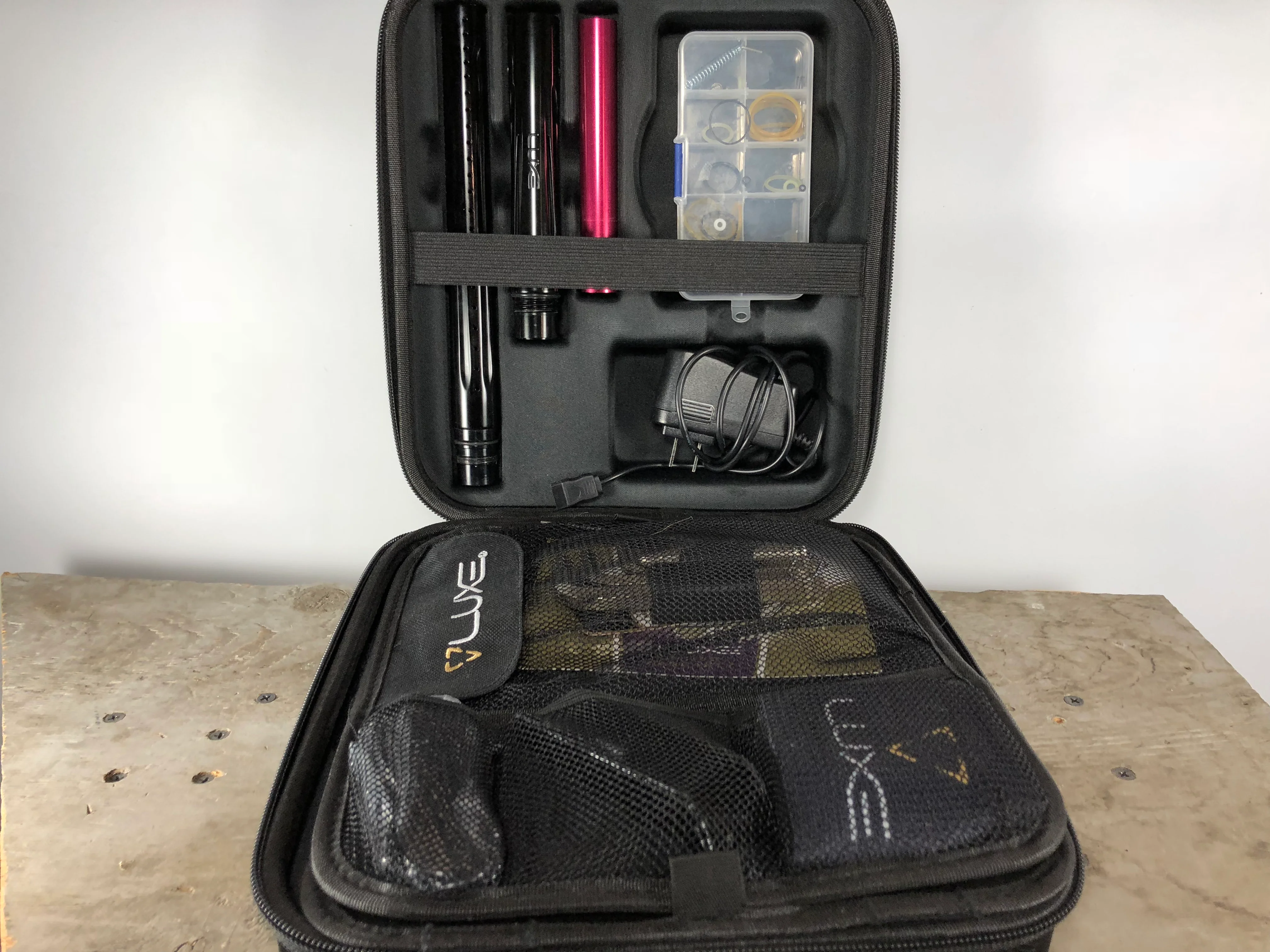 DLX Luxe Ice - Gloss Black - Image 3