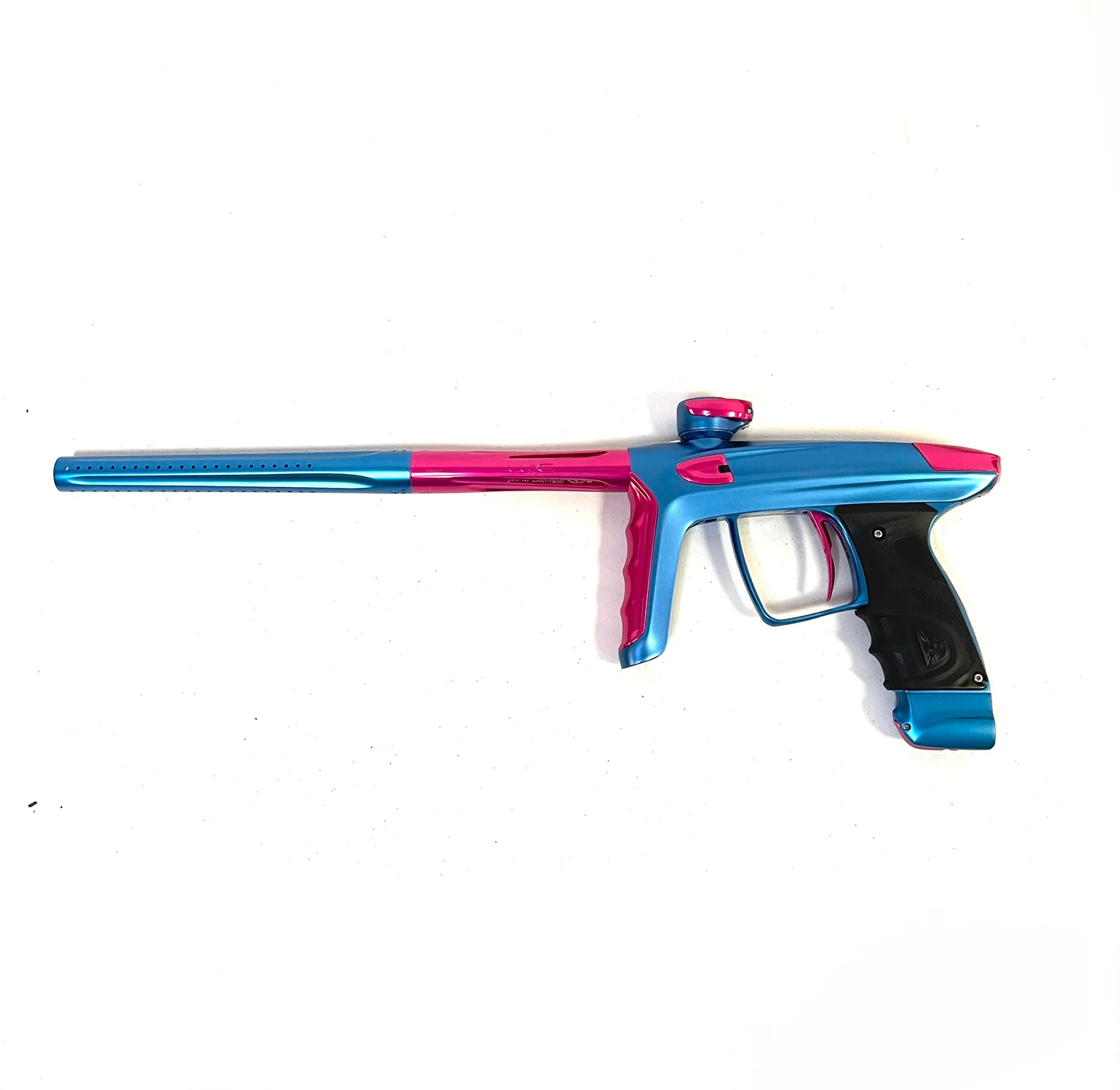 DLX Luxe TM40 Paintball Gun - Dust Blue/Polished Pink - Image 2