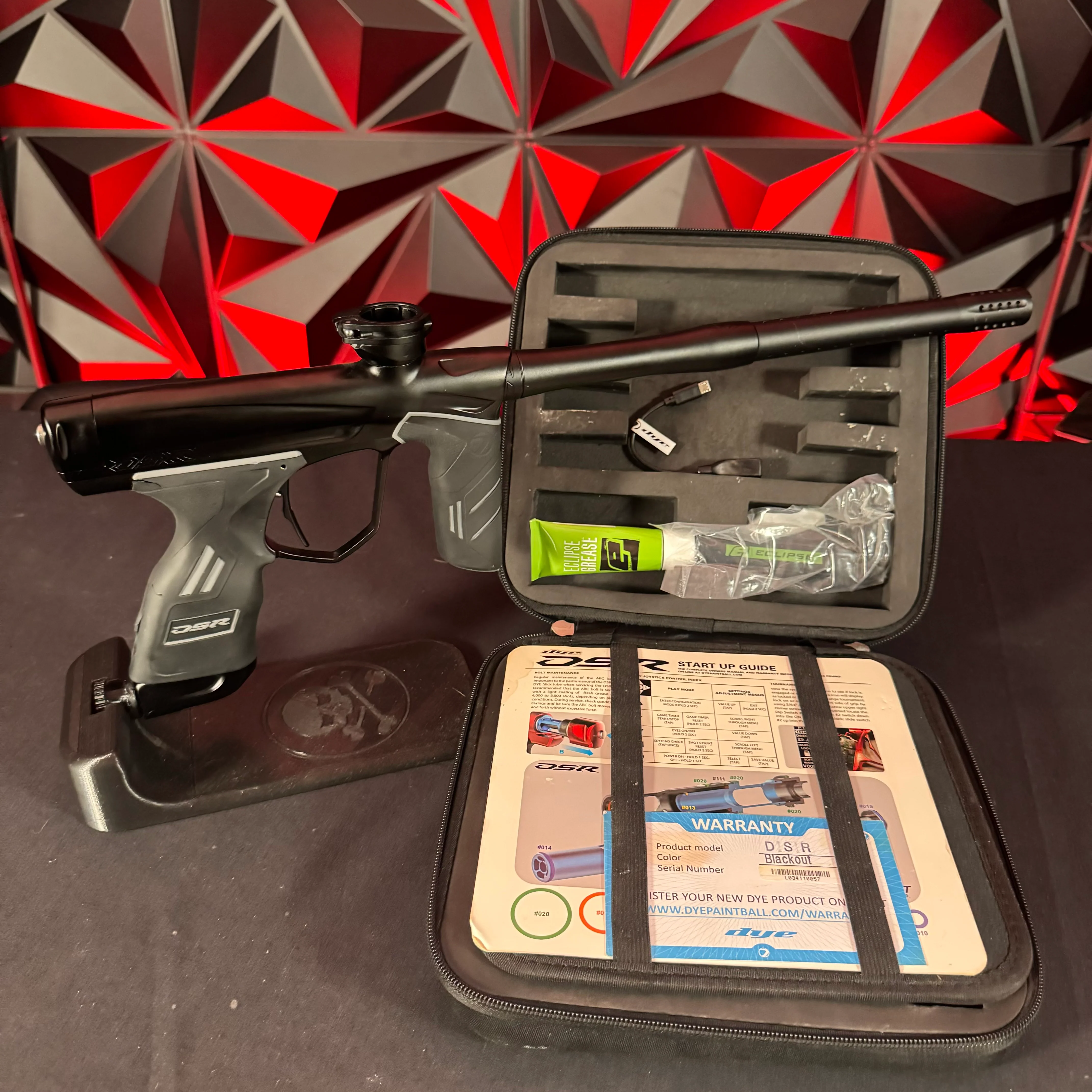 Dye DSR Paintball Marker - Black