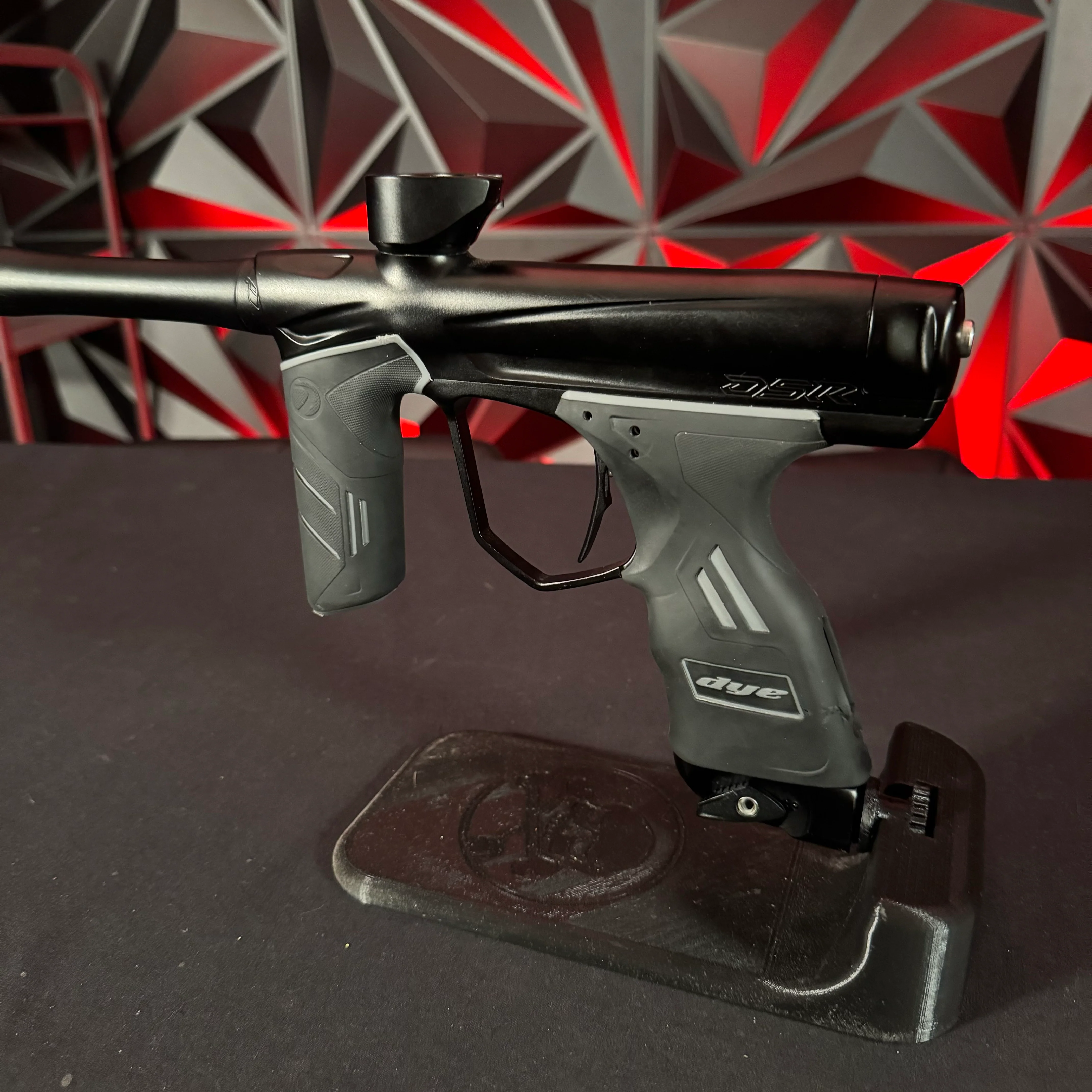 Dye DSR Paintball Marker - Black - Image 3