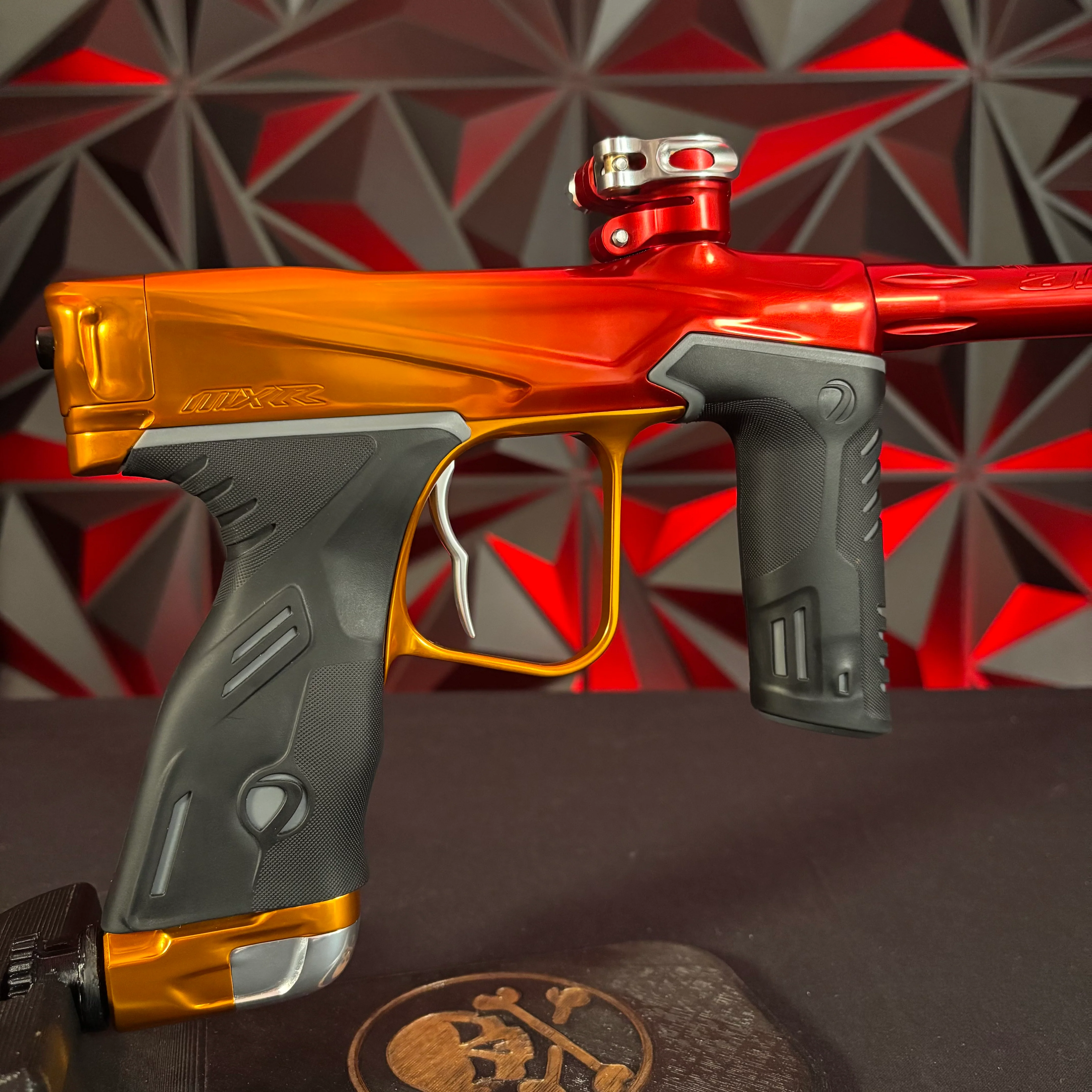 Used Dye MXR Paintball Marker - PGA Sunrise - Image 2