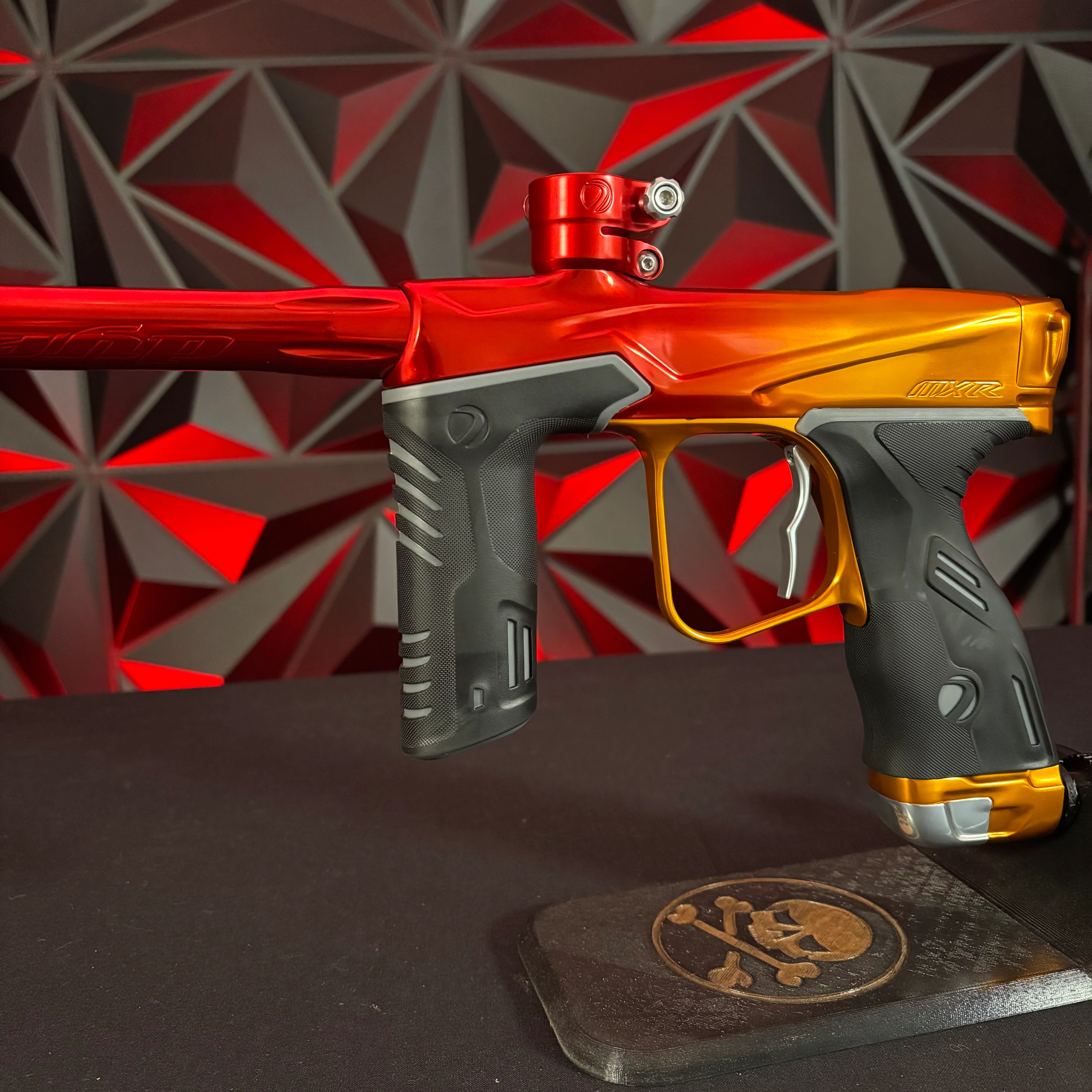 Used Dye MXR Paintball Marker - PGA Sunrise - Image 5