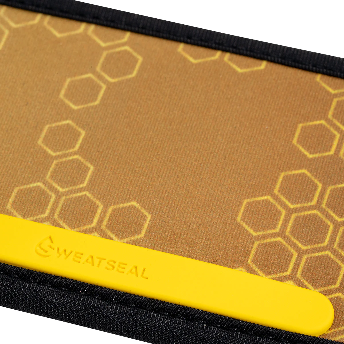 DYE X HALO - HEAD TIE - Hypercam - Black/Gold - Image 2
