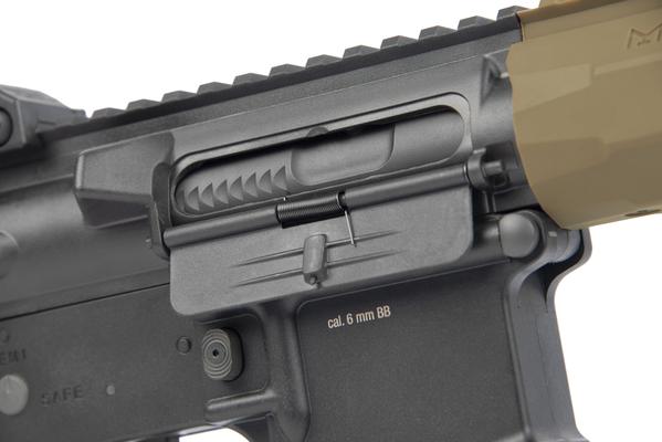 Elite Force M4 CQB 6 MM Airsoft Rifle - Black/FDE - Image 4