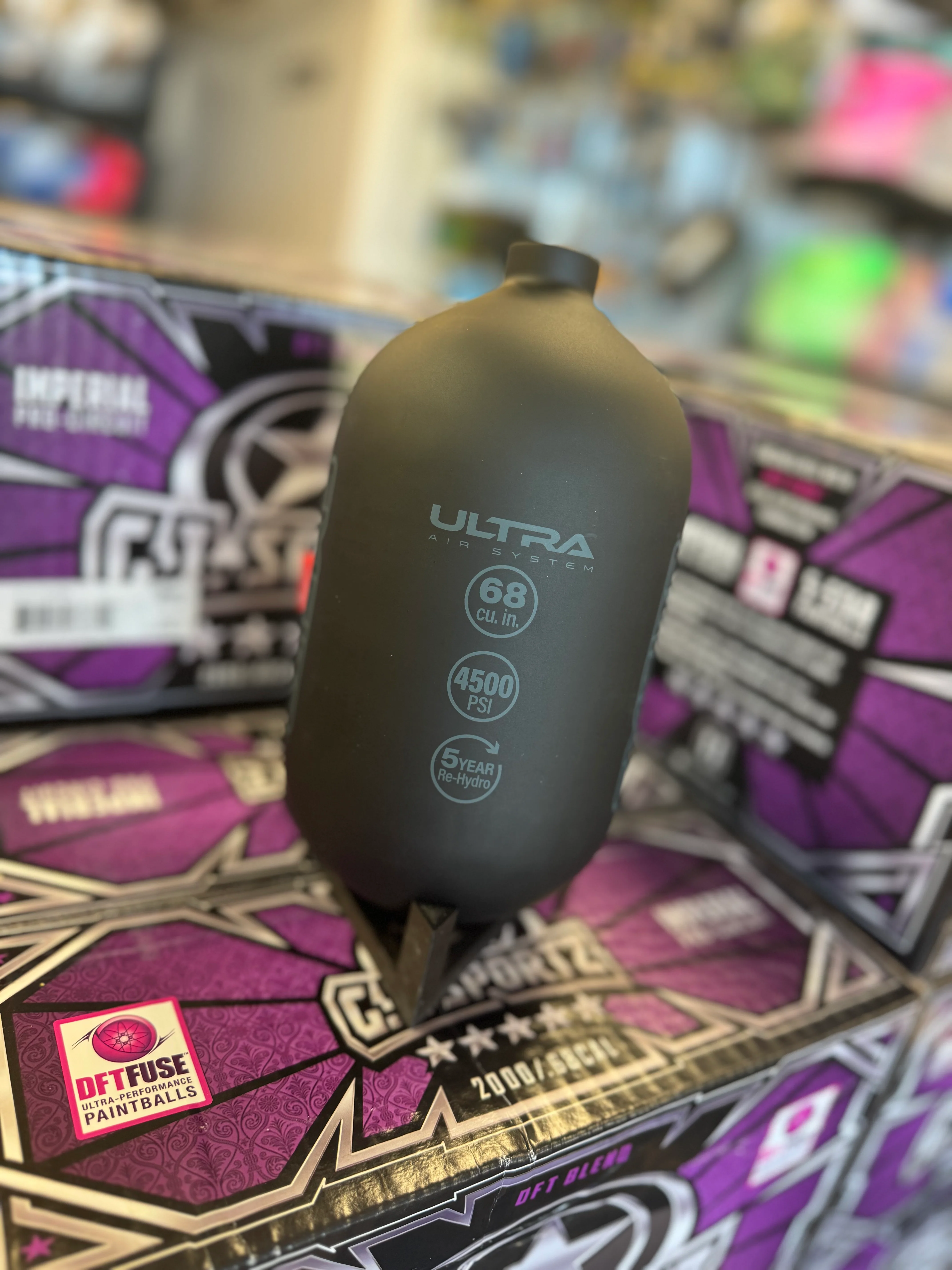 Empire Ultra Light 68ci 4500psi HPA Paintball Tank - Matte Black - Image 2