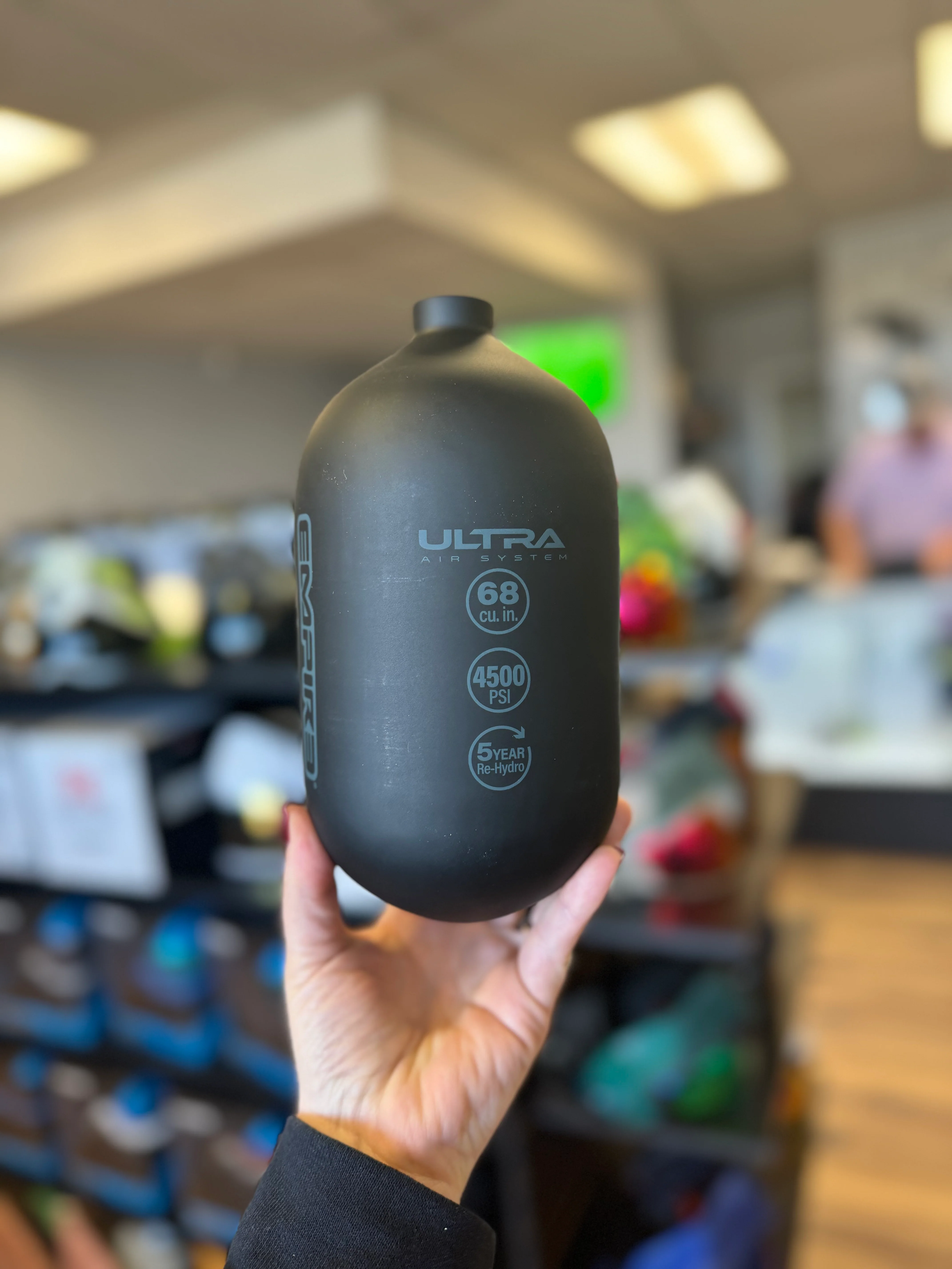 Empire Ultra Light 68ci 4500psi HPA Paintball Tank - Matte Black - Image 3