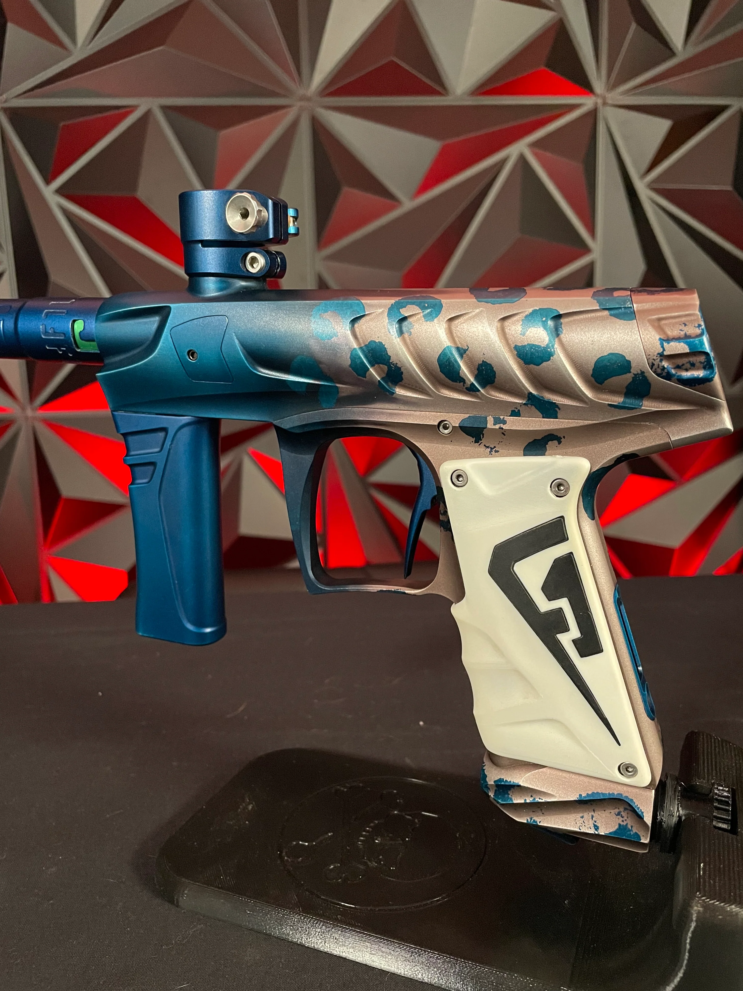 Field One Force Paintball Gun - Blake Yarber Blue Leopard Signature Series w/ Full Acculock Barrel Insert Kit (6 Inserts) - Image 2