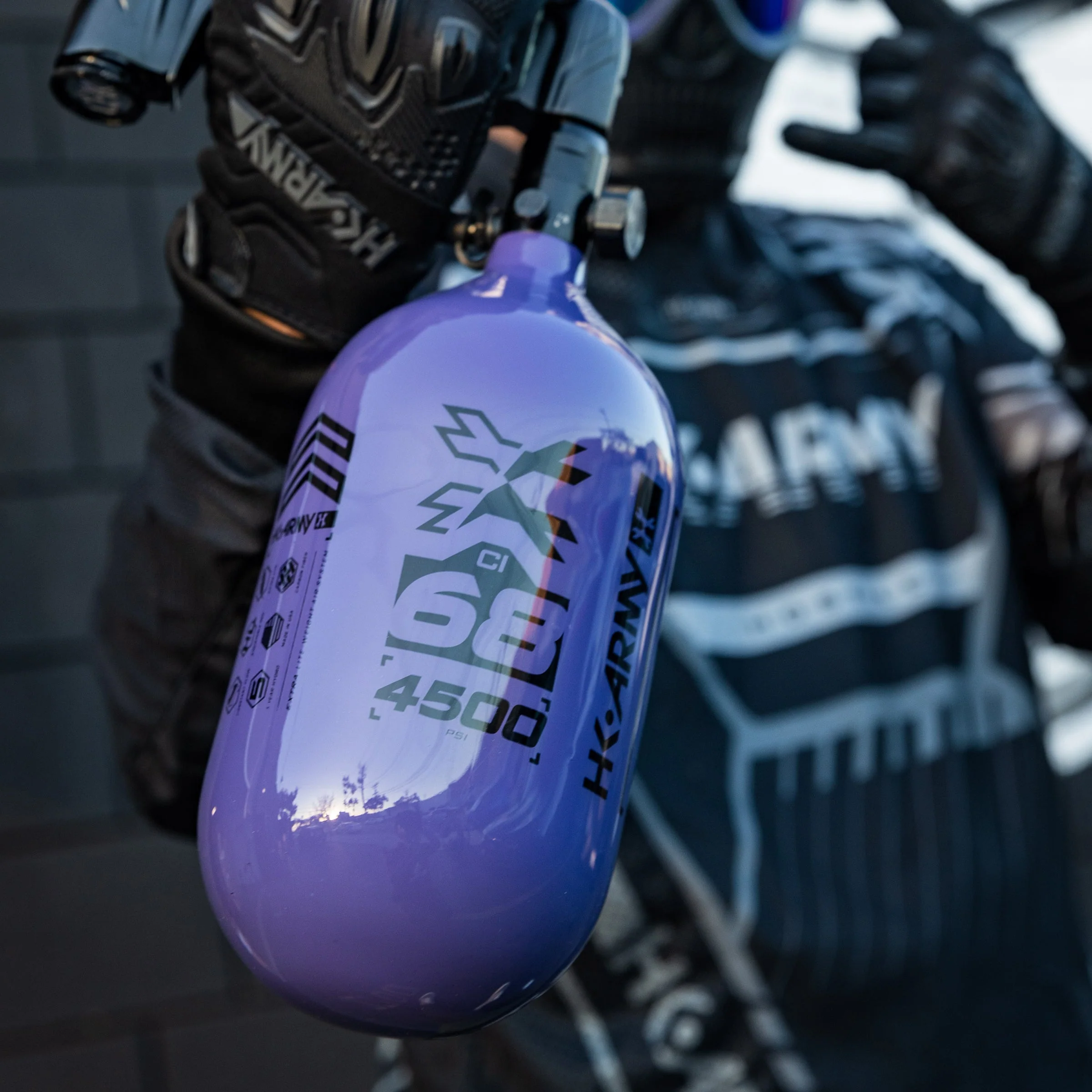 HK Army "Extra Lite" Carbon Fiber Tank - Standard Reg - RUSH - 68/4500 PSI - Purple/Black - Image 2