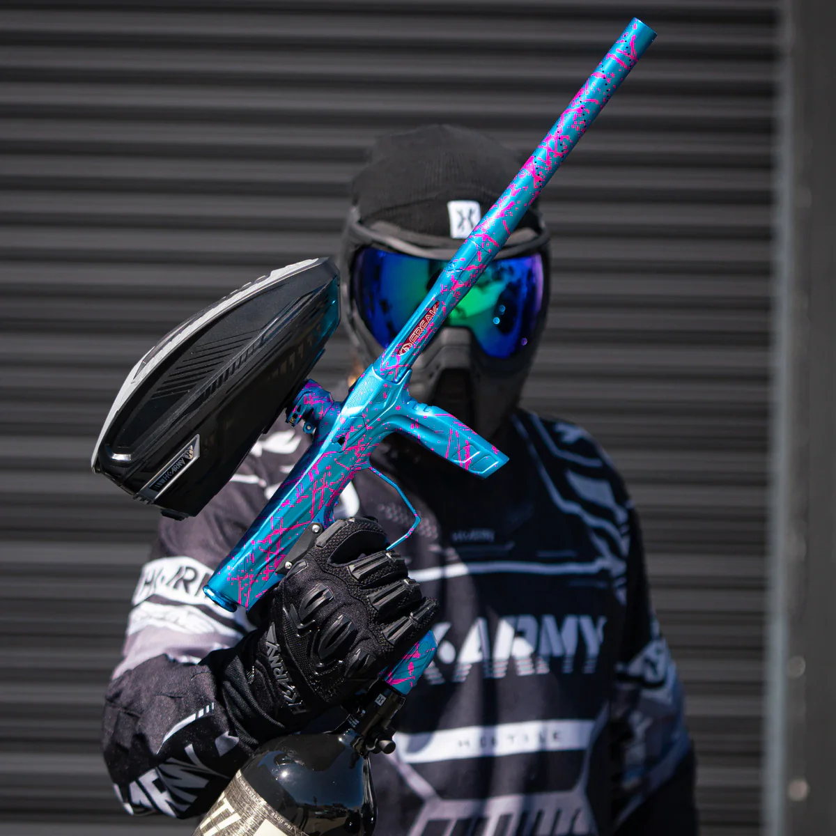 HK Army Shocker AMP Paintball Gun -  Artic Splash (Teal/Pink) - Image 4