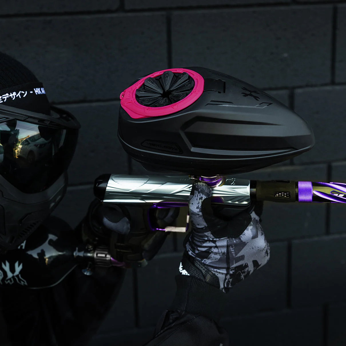 HK Army Sonic Plus Paintball Loader - Black/Neon Pink - Image 2
