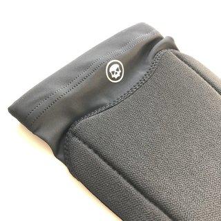 Infamous Pro DNA Knee Pads - Youth - Image 4