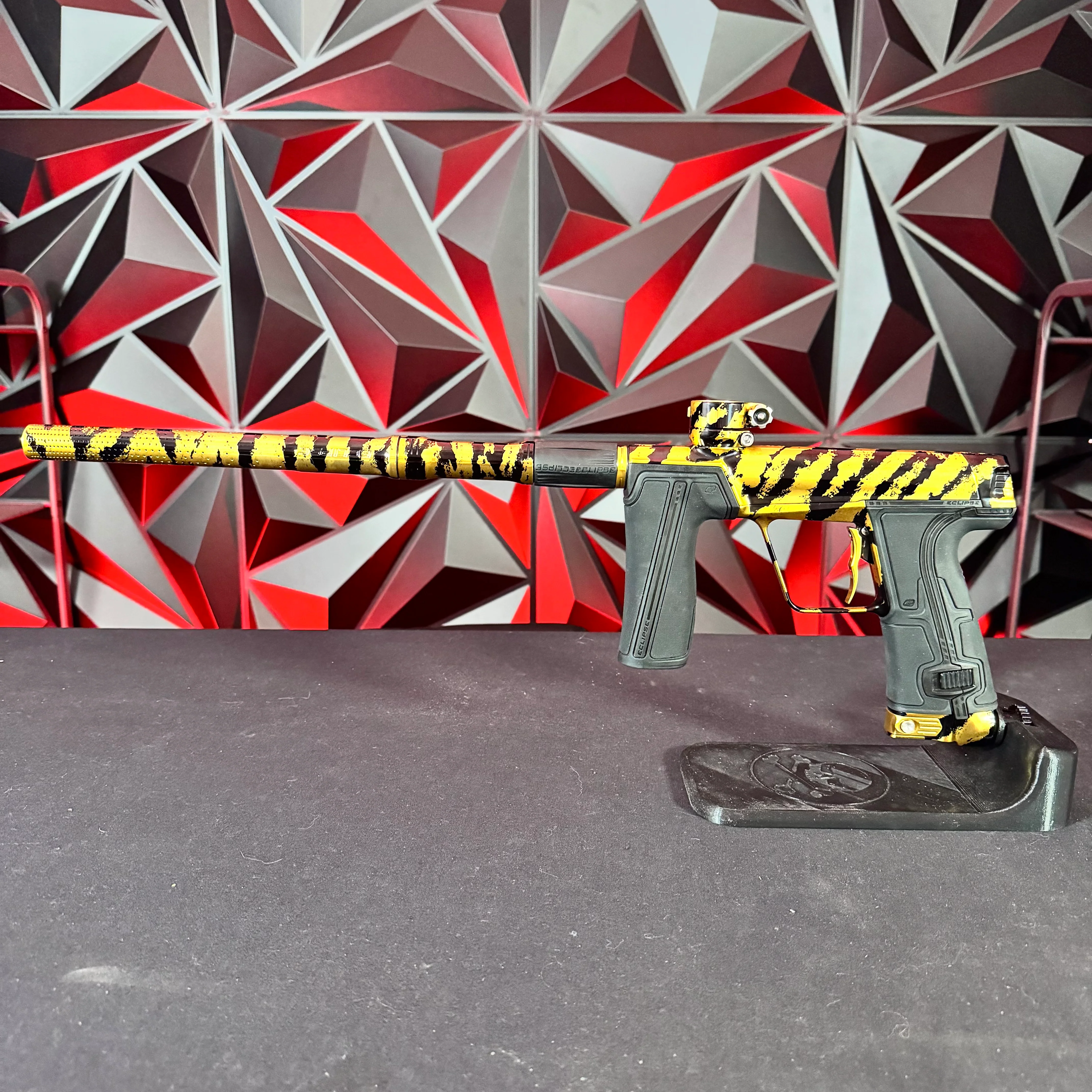 “Ultimate” Planet Eclipse CS3 Pro Package Paintball Gun - Polished Tiger (Gold/Black Tiger Stripe) - Image 7
