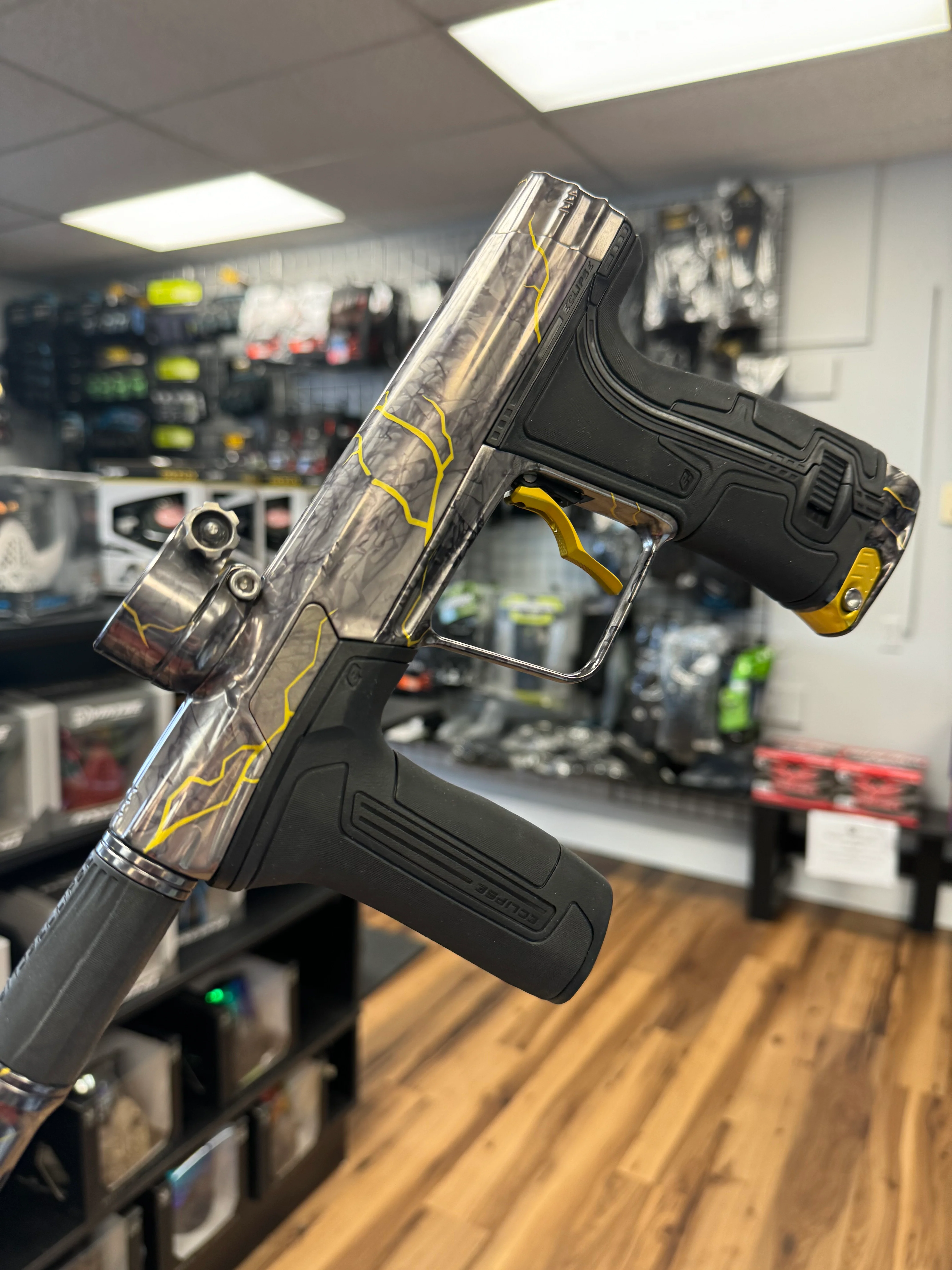 Planet Eclipse CS3 ULTIMATE Paintball Gun - LE Polished Lightening Storm - Image 4