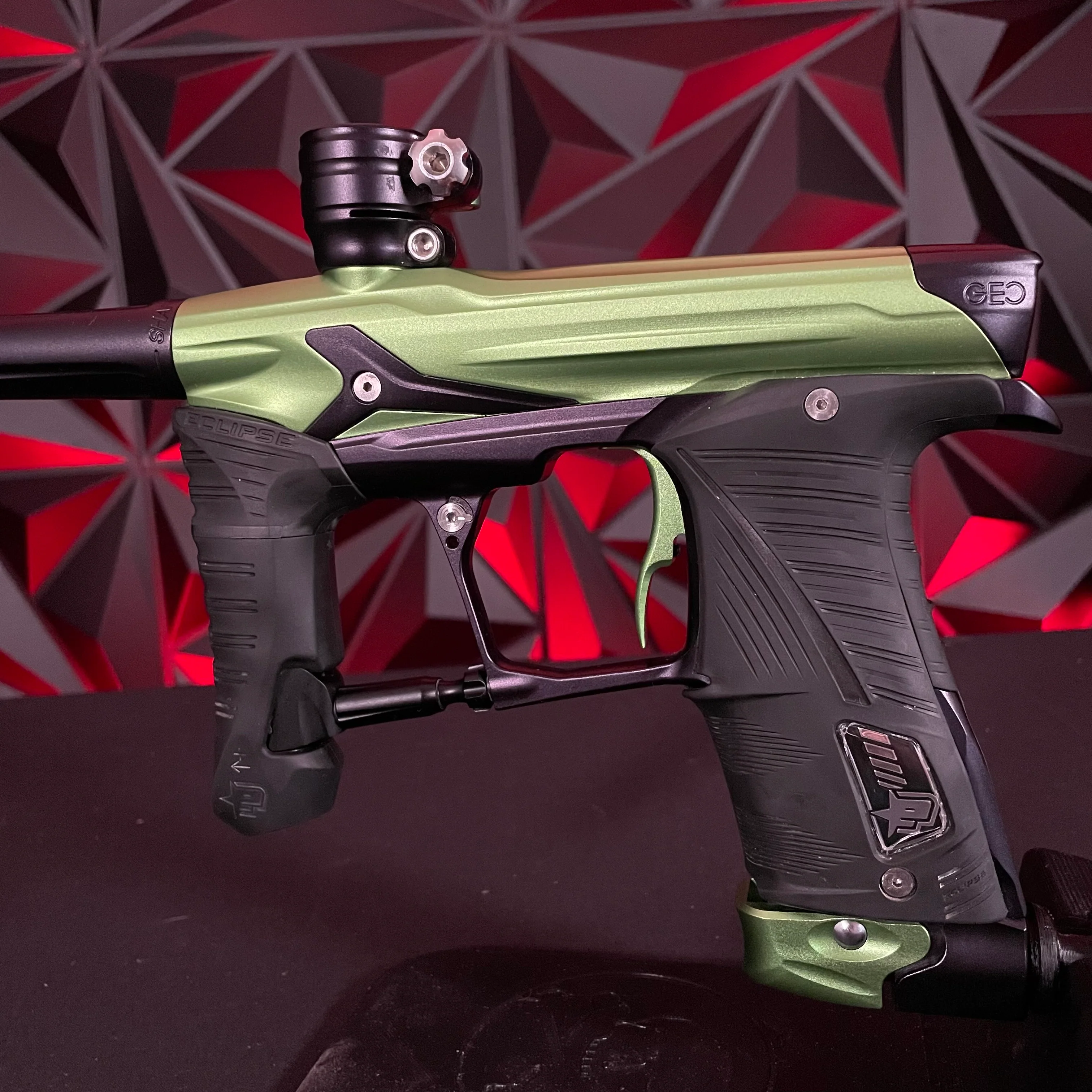 Planet Eclipse Geo 3.5 Paintball Gun - Green/Black w/ST3 Bolt - Image 3