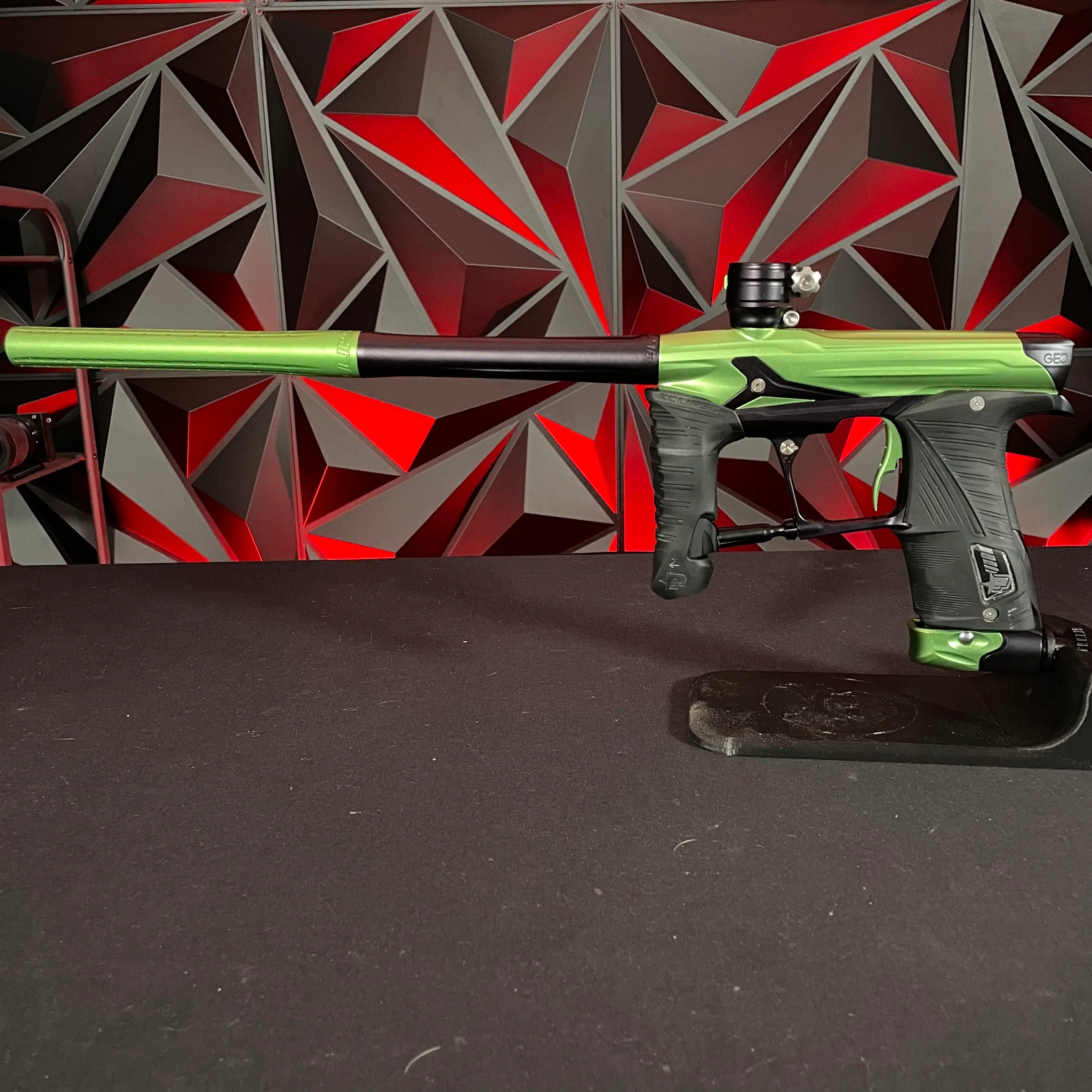 Planet Eclipse Geo 3.5 Paintball Gun - Green/Black w/ST3 Bolt - Image 7