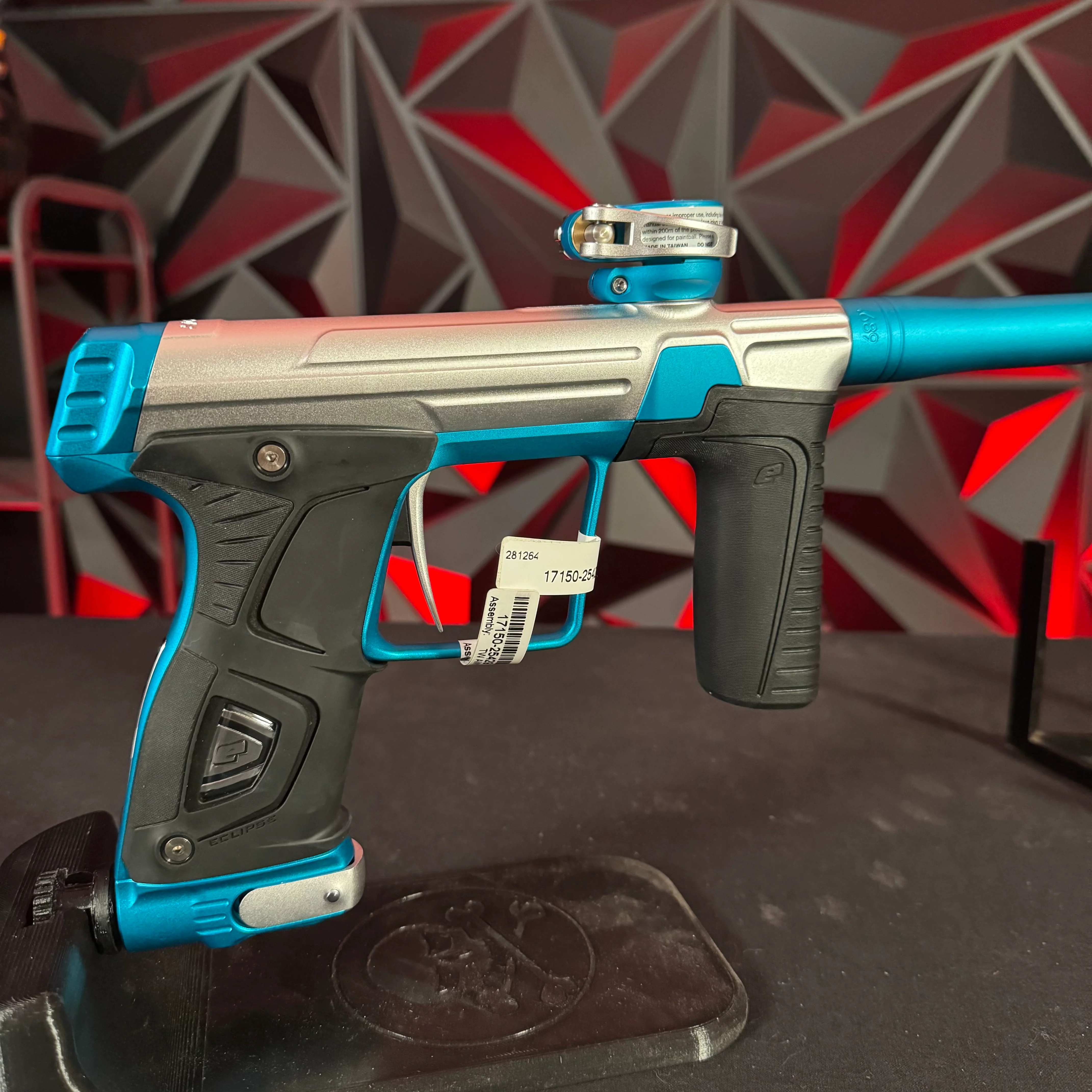 Planet Eclipse Gtek 170R Paintball Gun - Silver/Teal (New; discontinued model) - Image 2