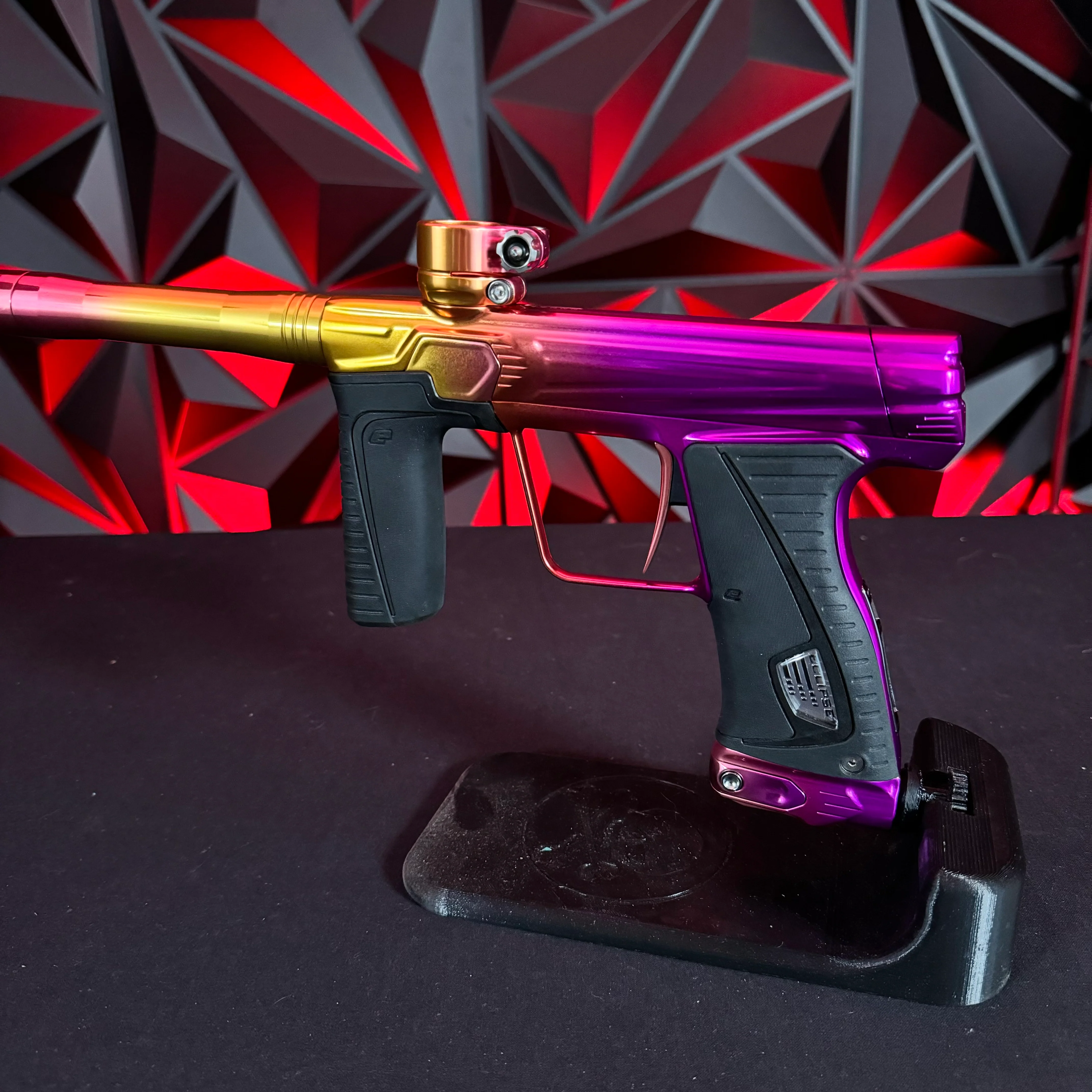 Planet Eclipse "Ultimate" Gtek 180r Paintball Gun Package - Polished Starburst Fade - Image 3
