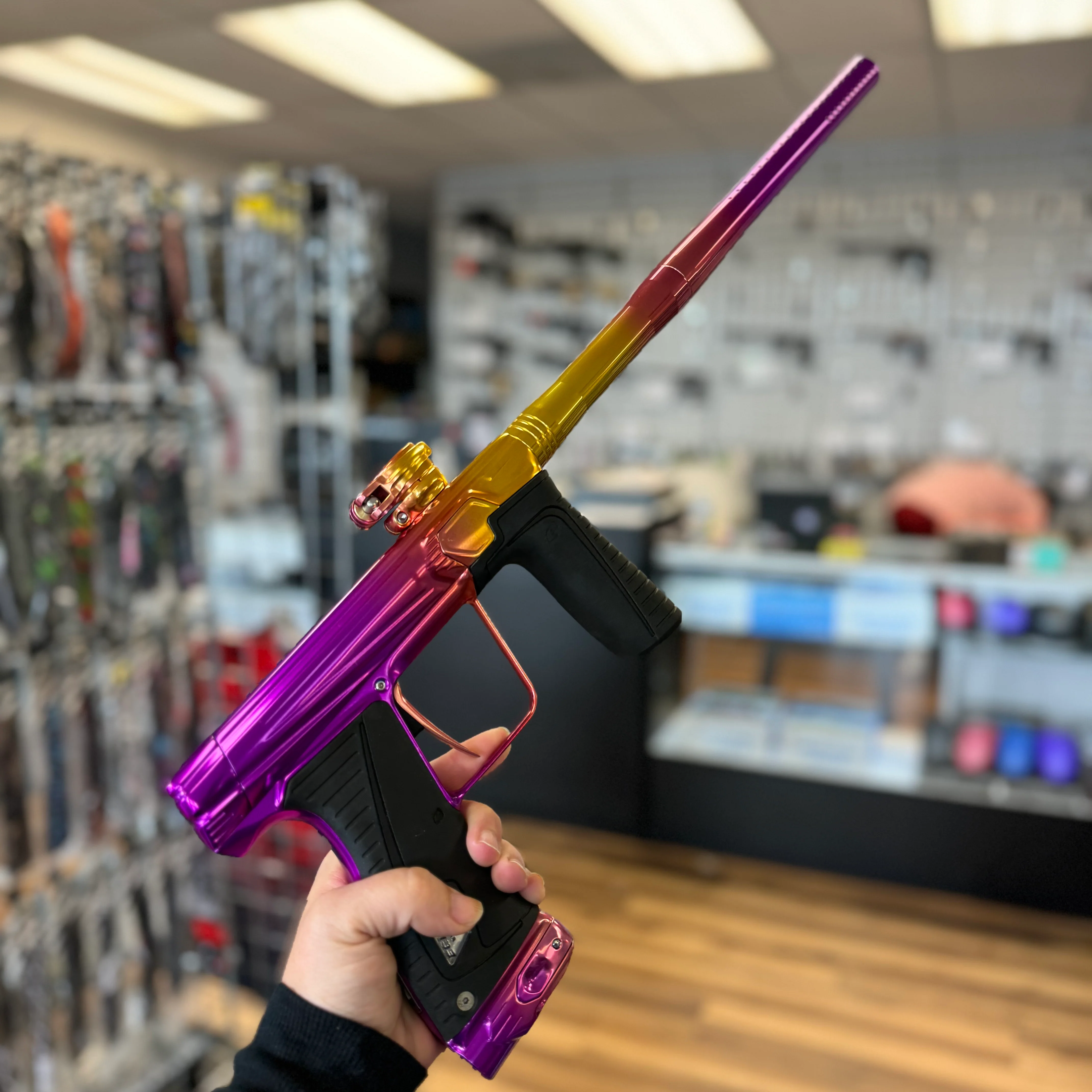 Planet Eclipse "Ultimate" Gtek 180r Paintball Gun Package - Polished Starburst Fade - Image 5