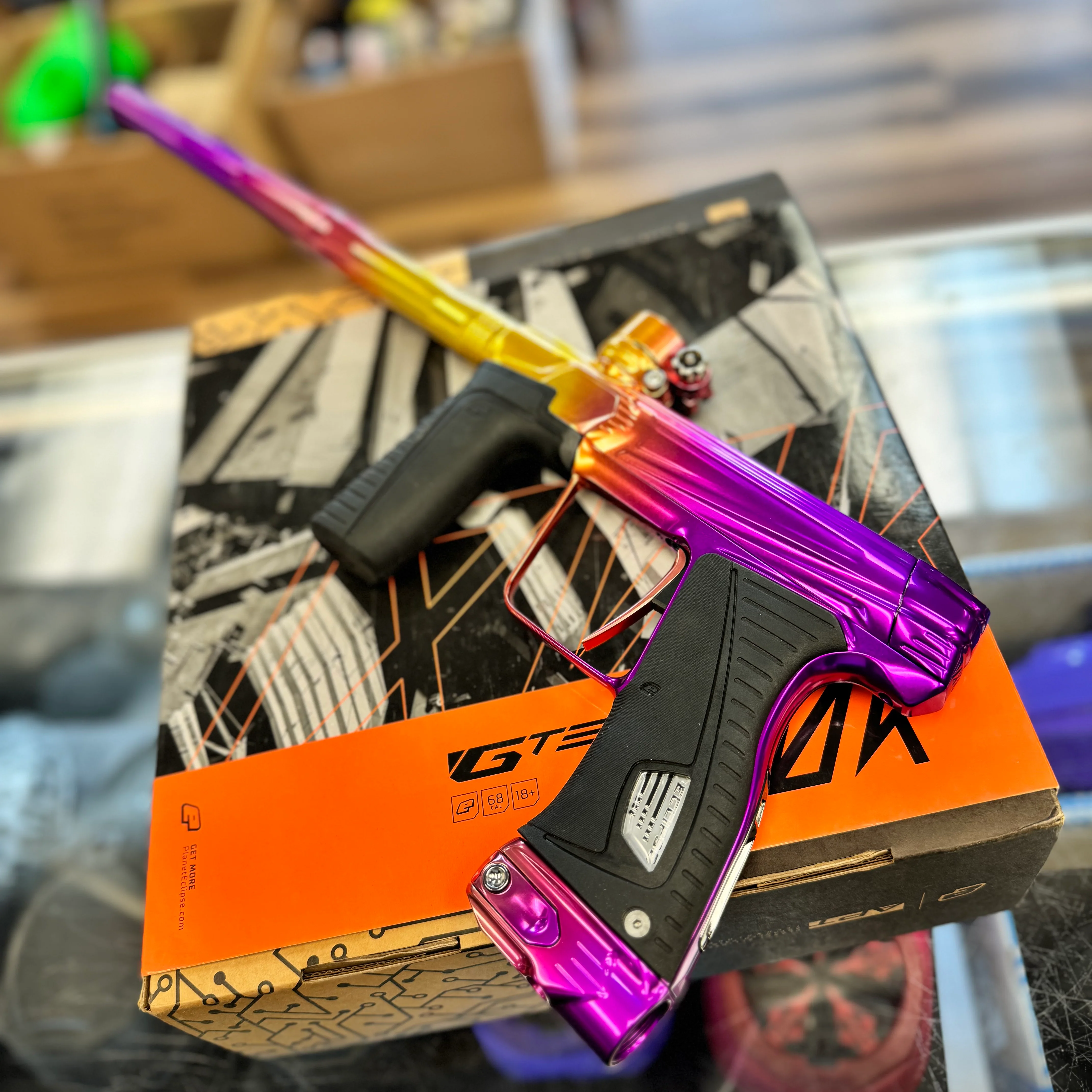 Planet Eclipse "Ultimate" Gtek 180r Paintball Gun Package - Polished Starburst Fade - Image 6