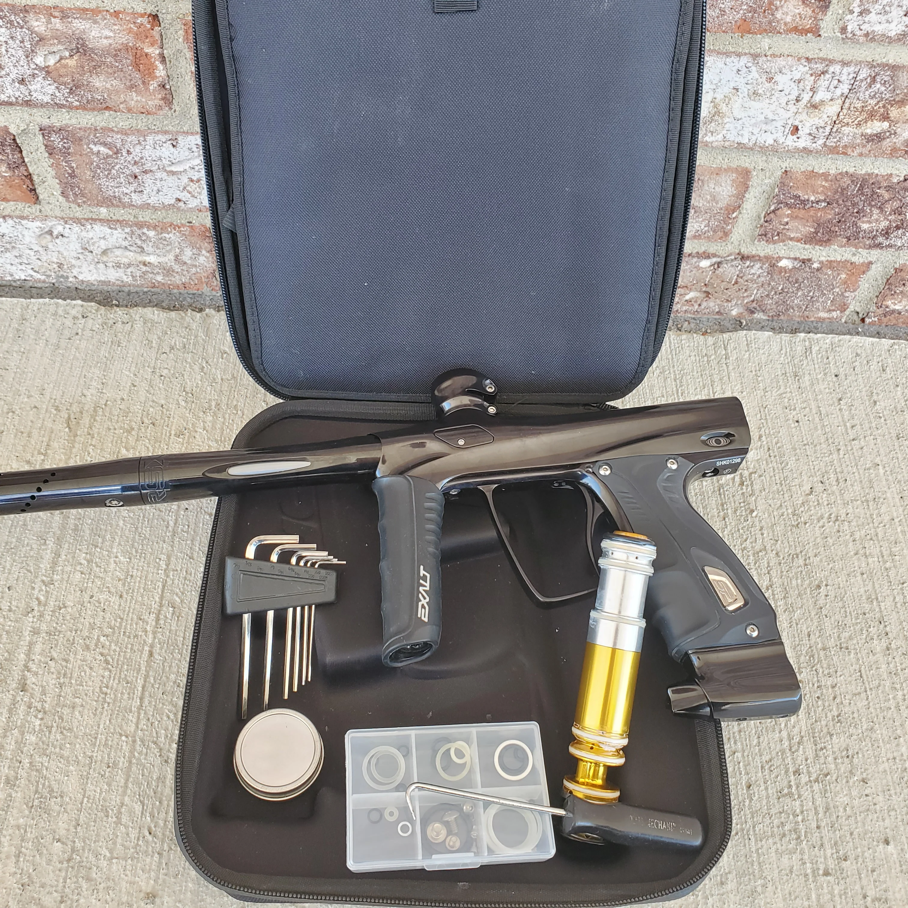 Used Smart Parts Shocker RSX Paintball Marker- Black - Image 5