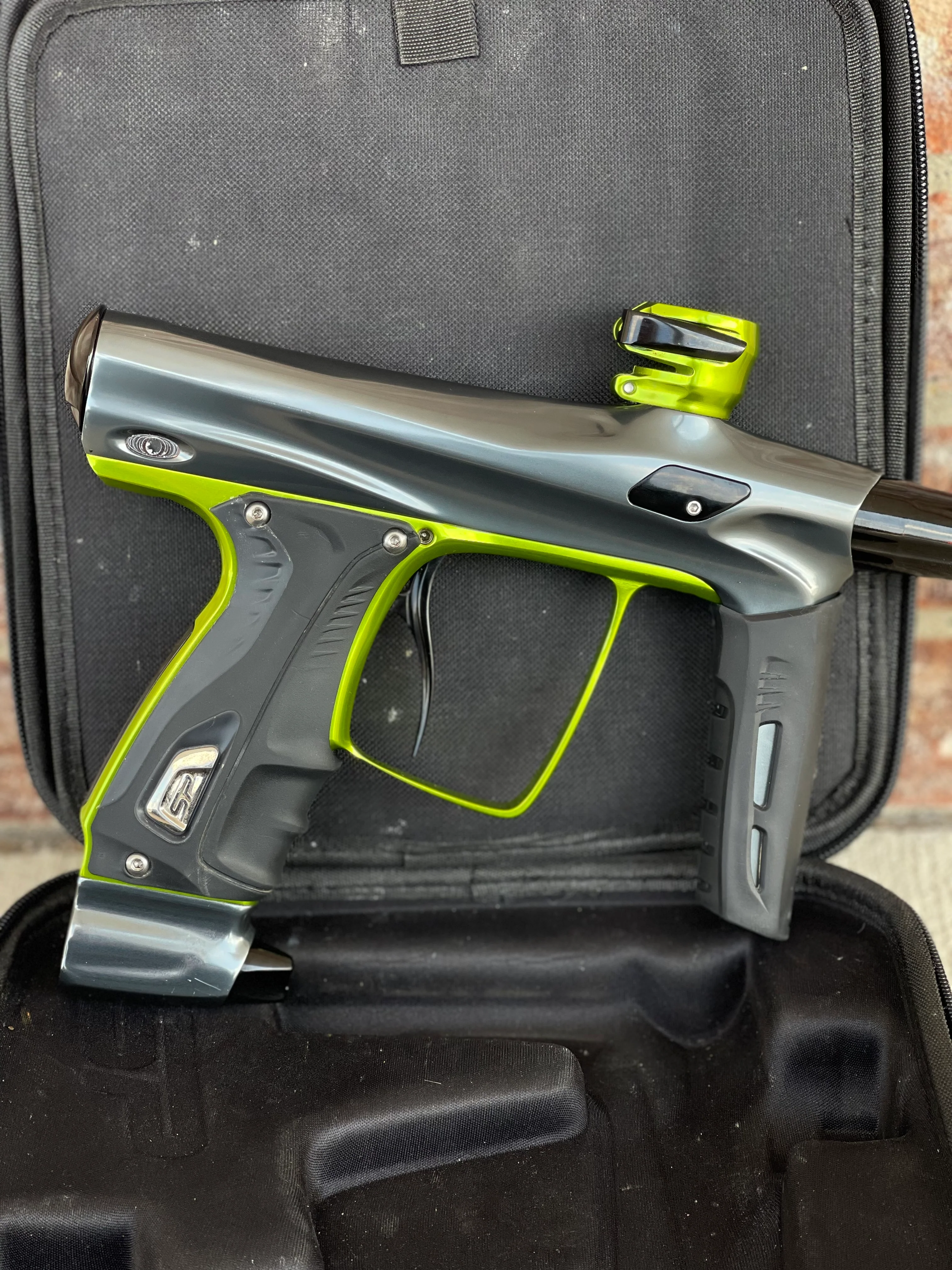 Smart Parts Shocker RSX Paintball Marker- Pewter/Lime with 3 freak Inserts - Image 5