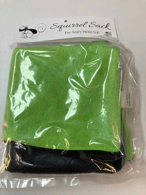 Squirrel Sack Microfiber Bag - Black/Green - Image 2