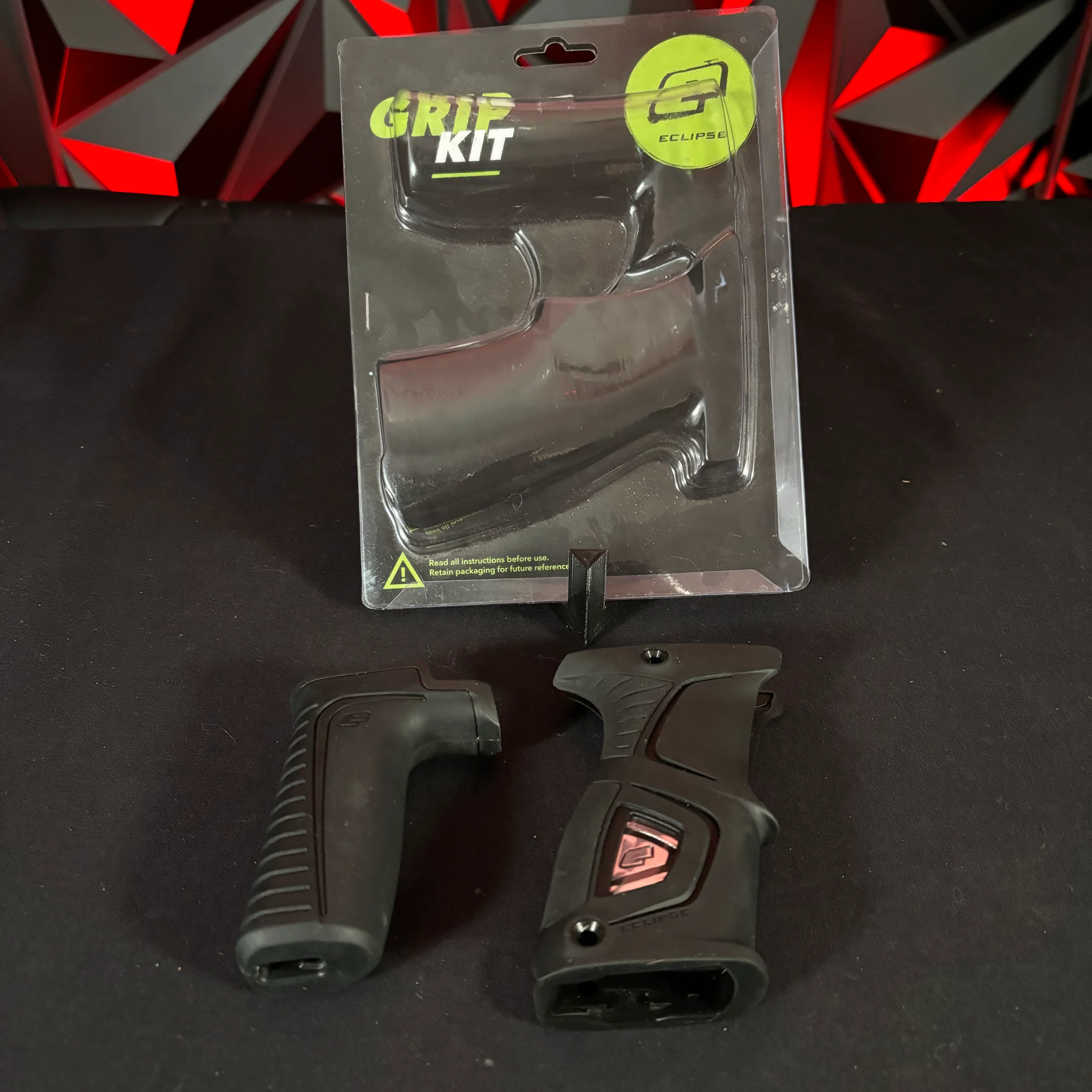 Used 170r Grip Kit - Black - Image 3