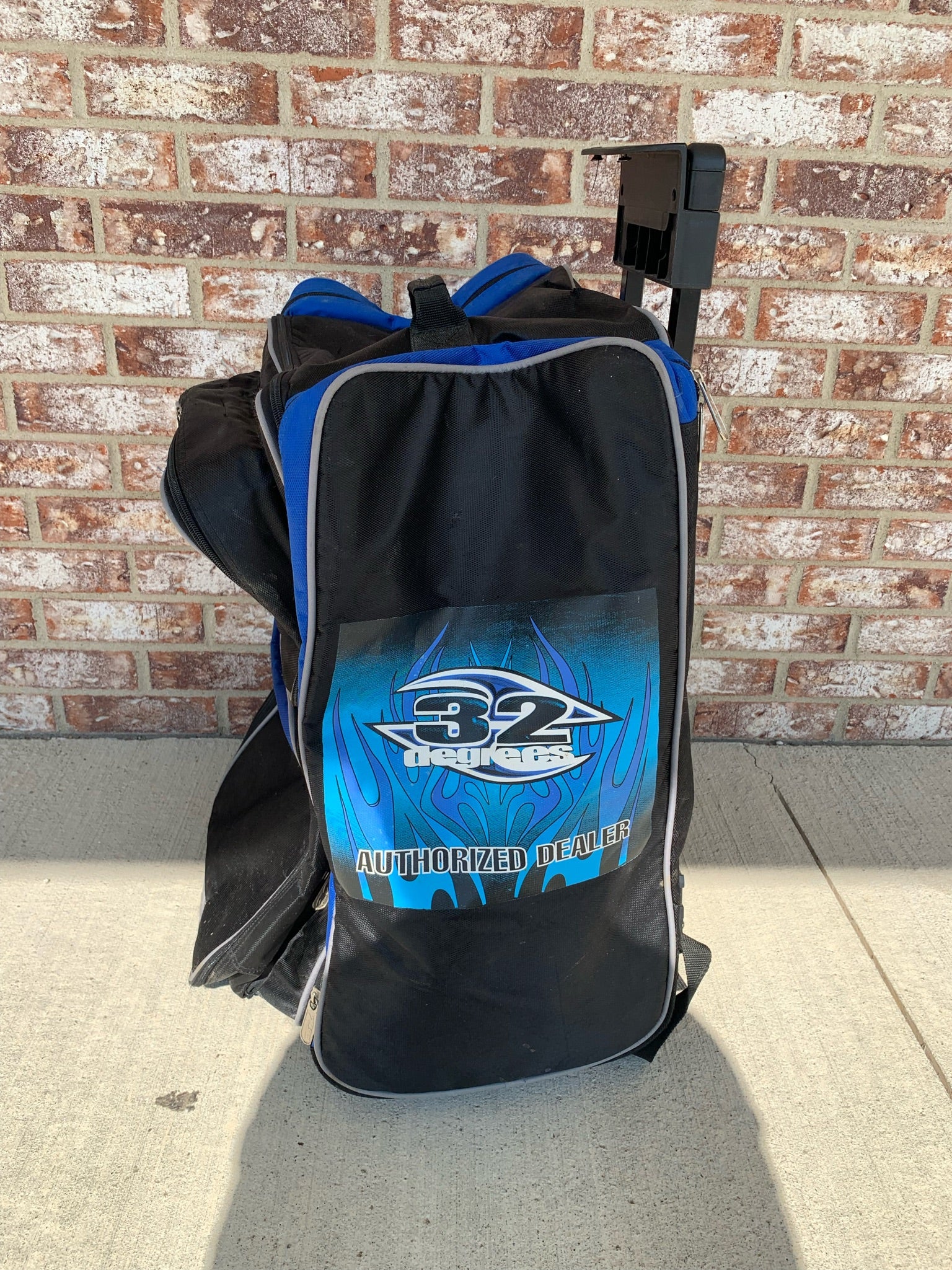 Used 32 Degrees Paintball Gearbag - Blue - Image 3