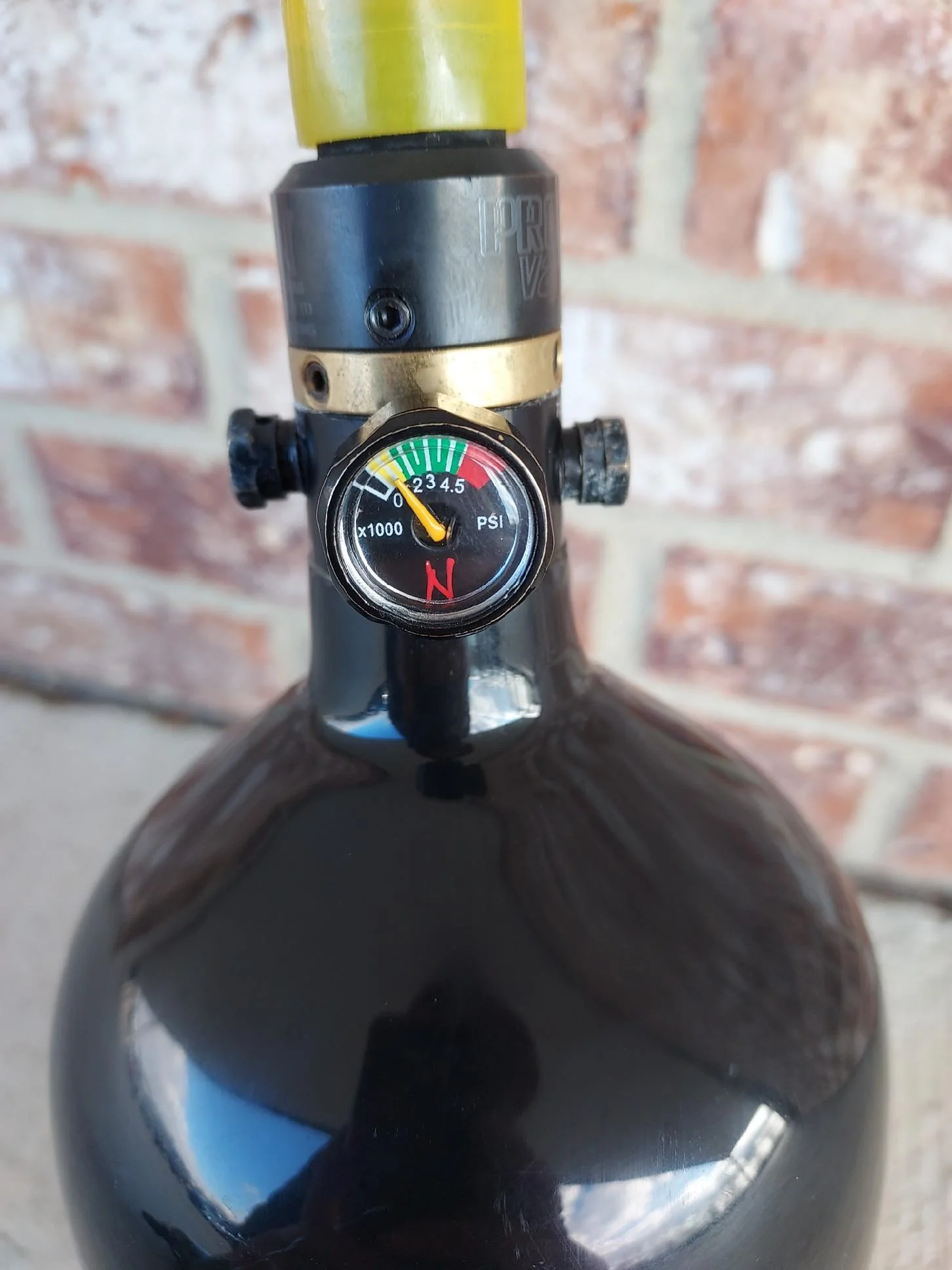 Used 80/4500 Paintball Tank - Luxe - Ninja ProV2 SLP Regulator - Image 3