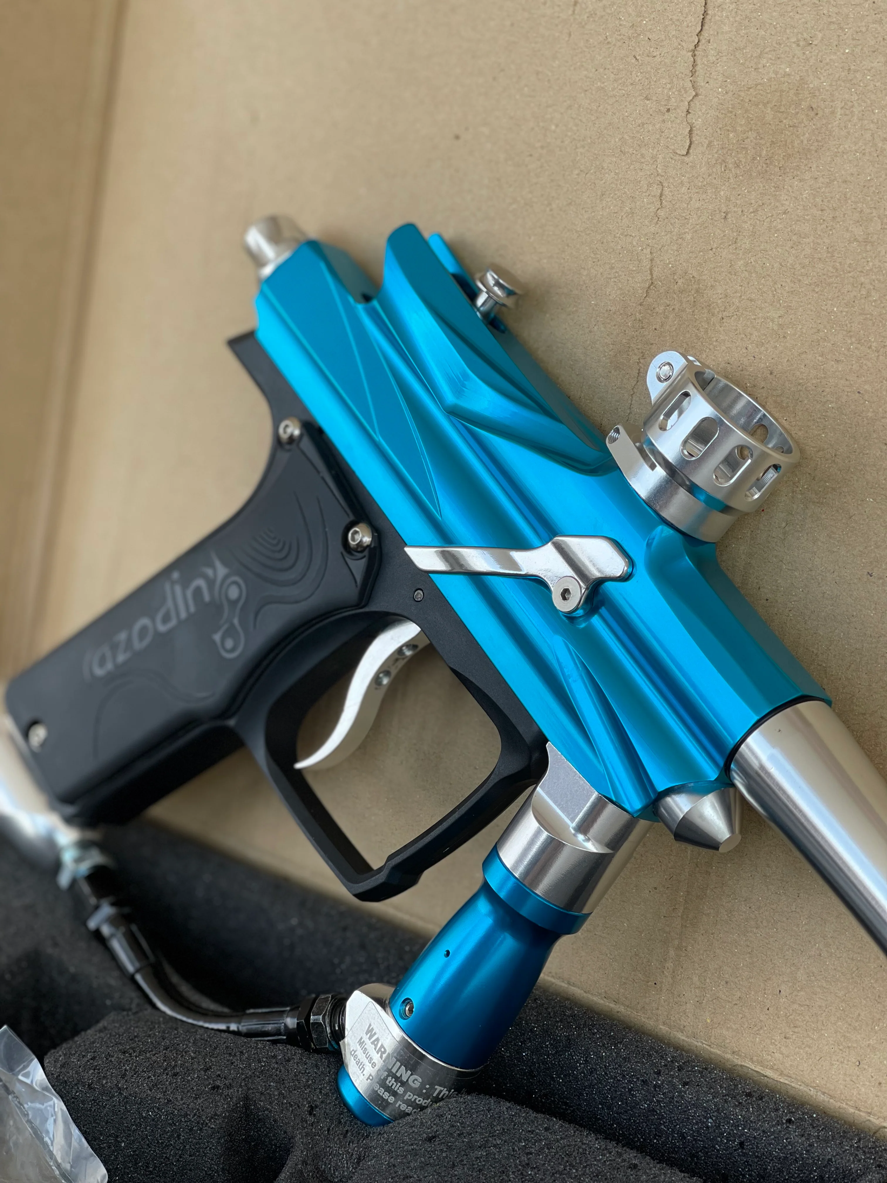 Used Azodin Blitz Paintball Gun - Blue / Silver - Image 2