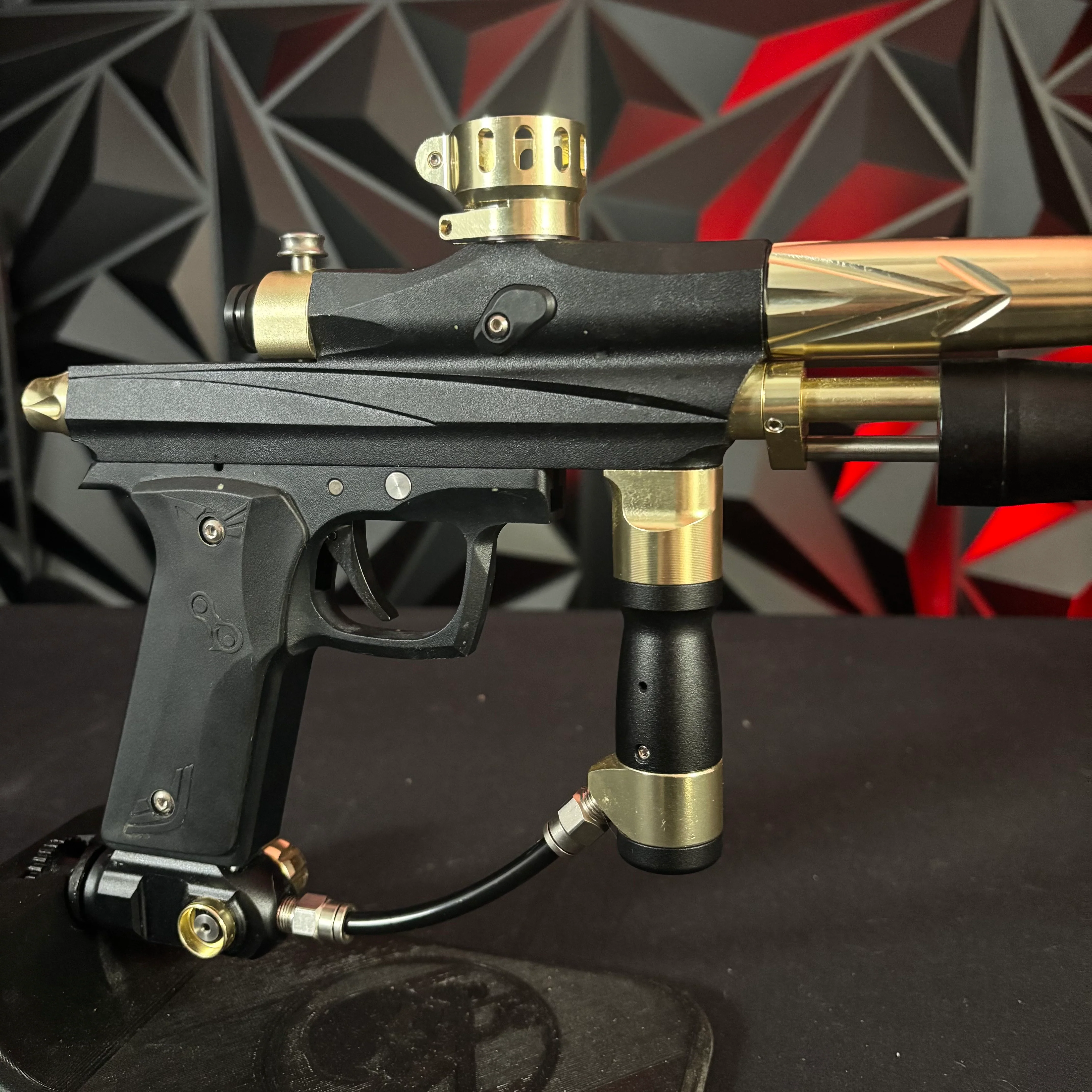 Used Azodin KPC+ Pump Paintball Gun - Black / Gold - Image 4