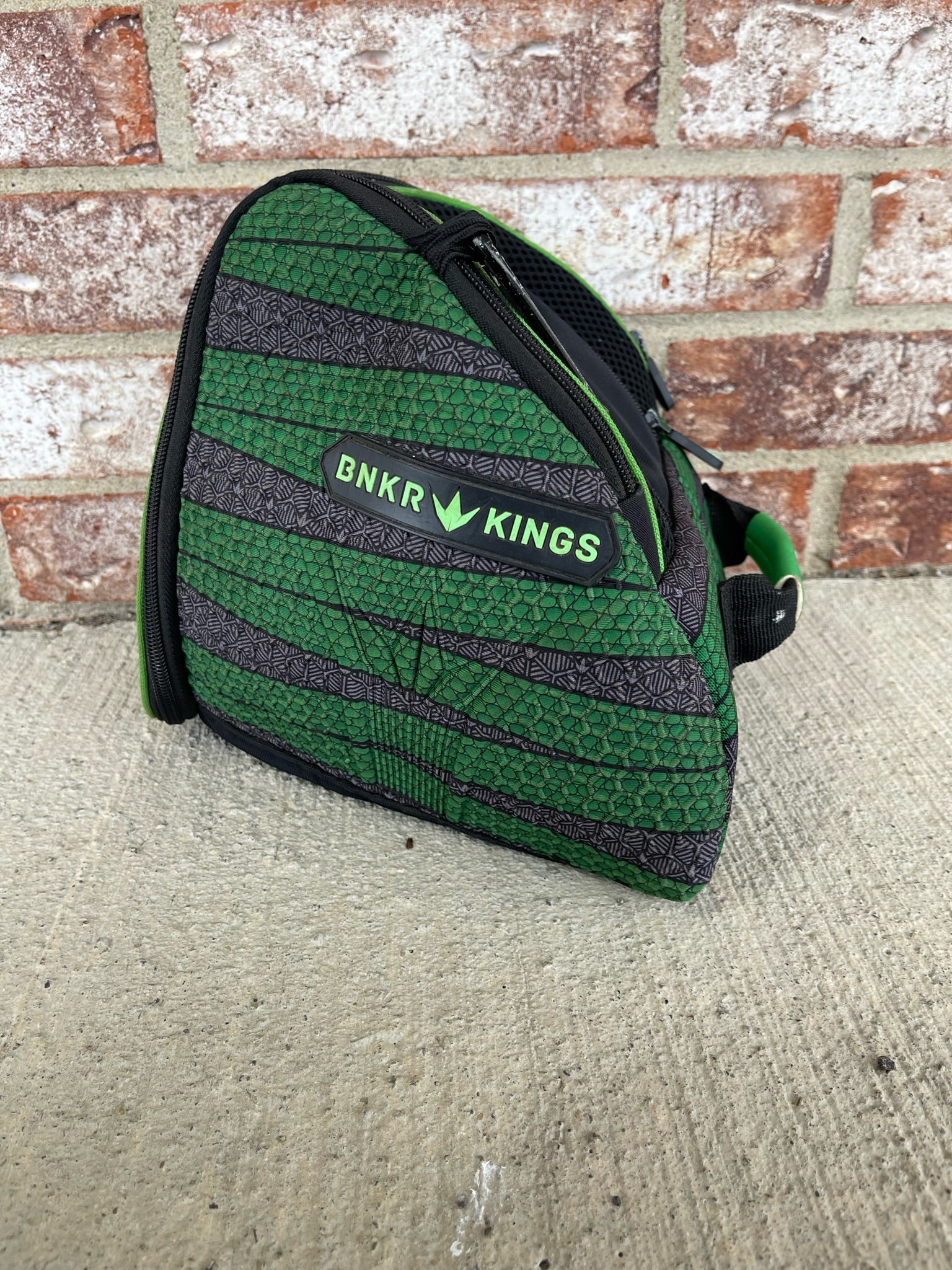 Used BNKR KINGS Goggle Bag - Green/Black - Image 2