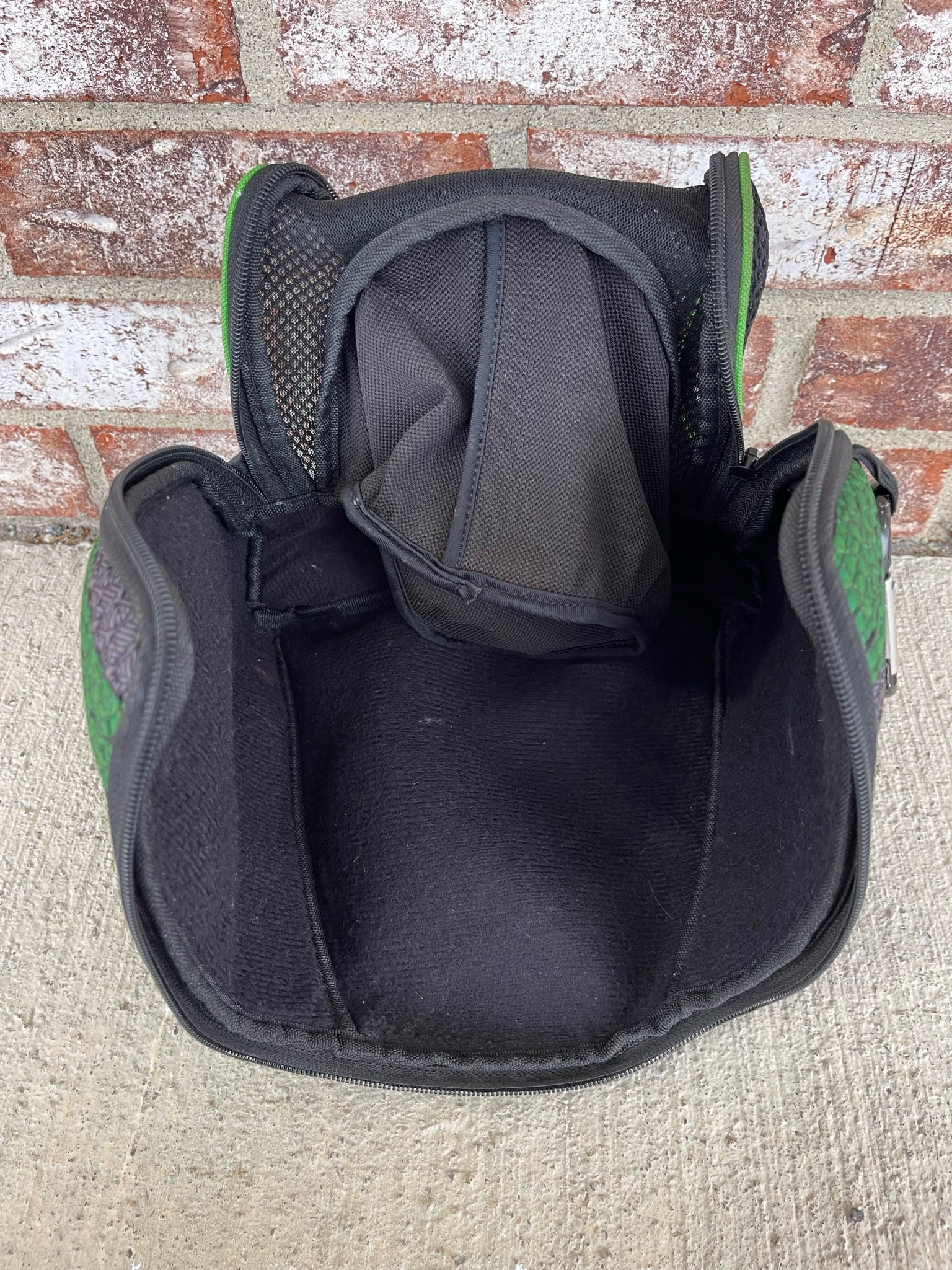 Used BNKR KINGS Goggle Bag - Green/Black - Image 7