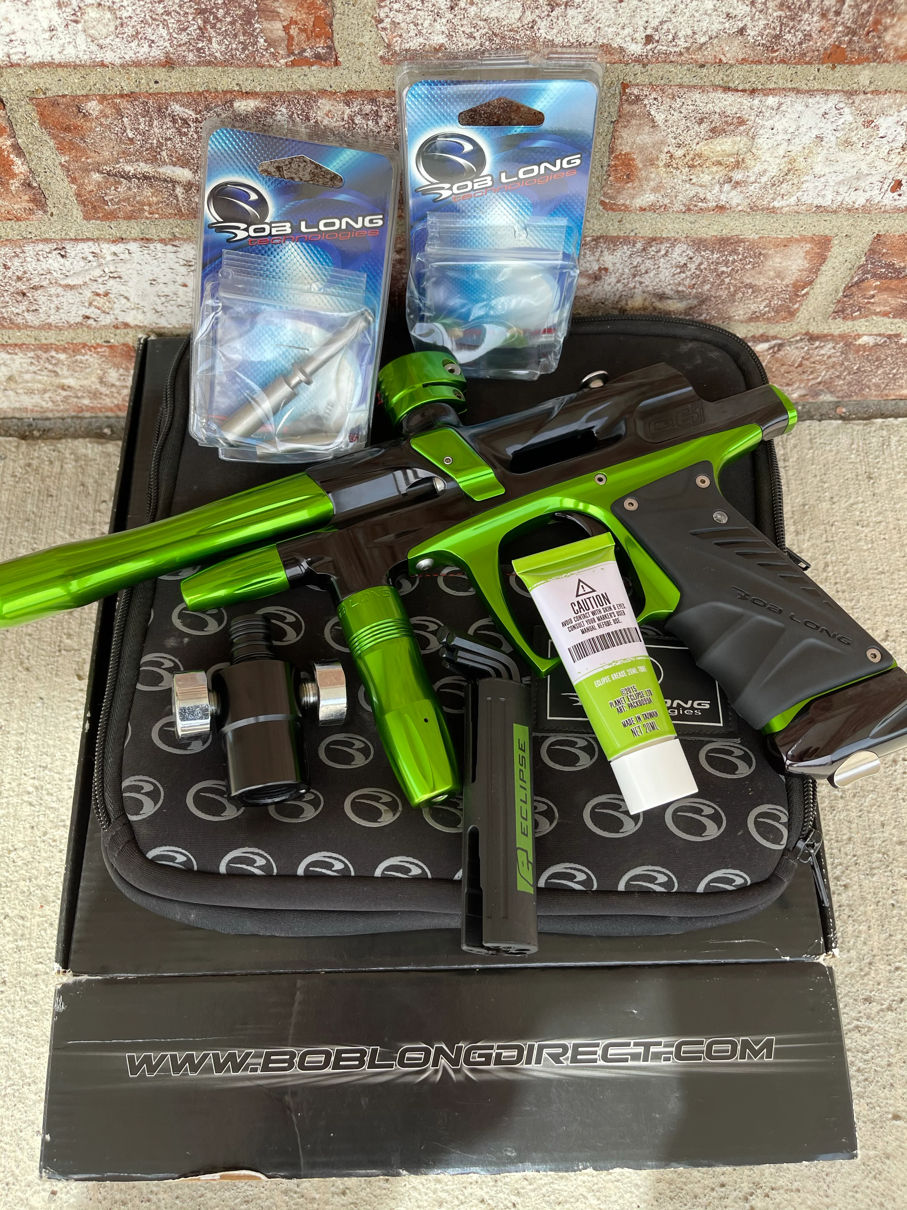 Used Bob Long 2K12 G6R Paintball Gun - Black / Green - Image 5