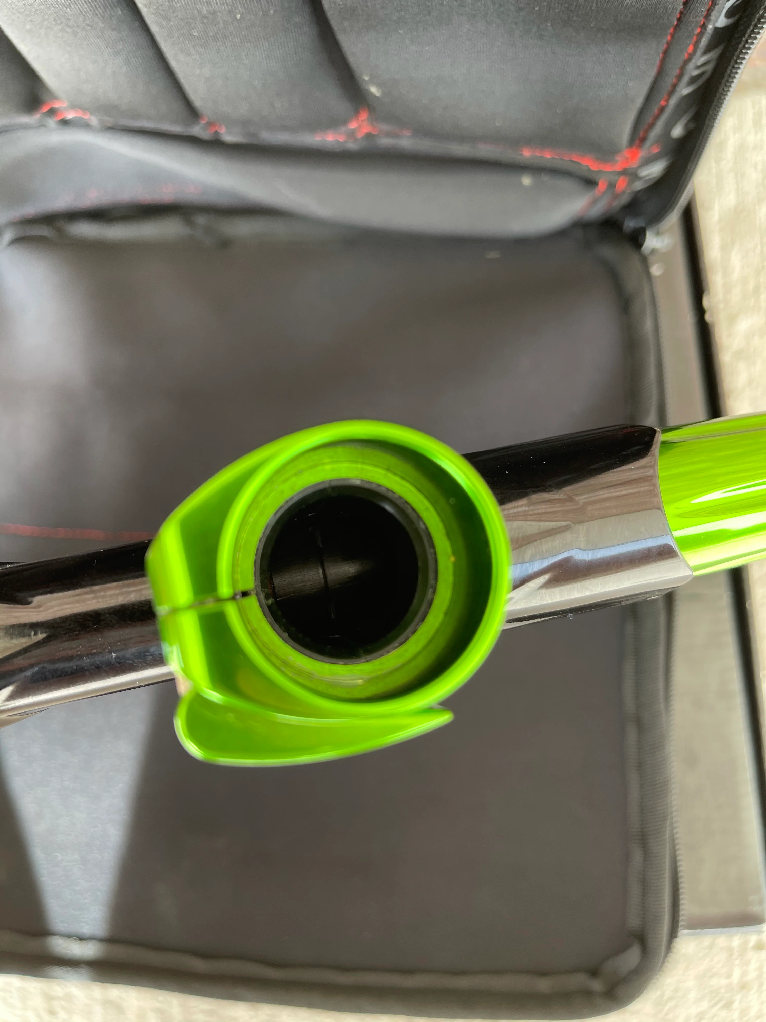 Used Bob Long 2K12 G6R Paintball Gun - Black / Green - Image 6