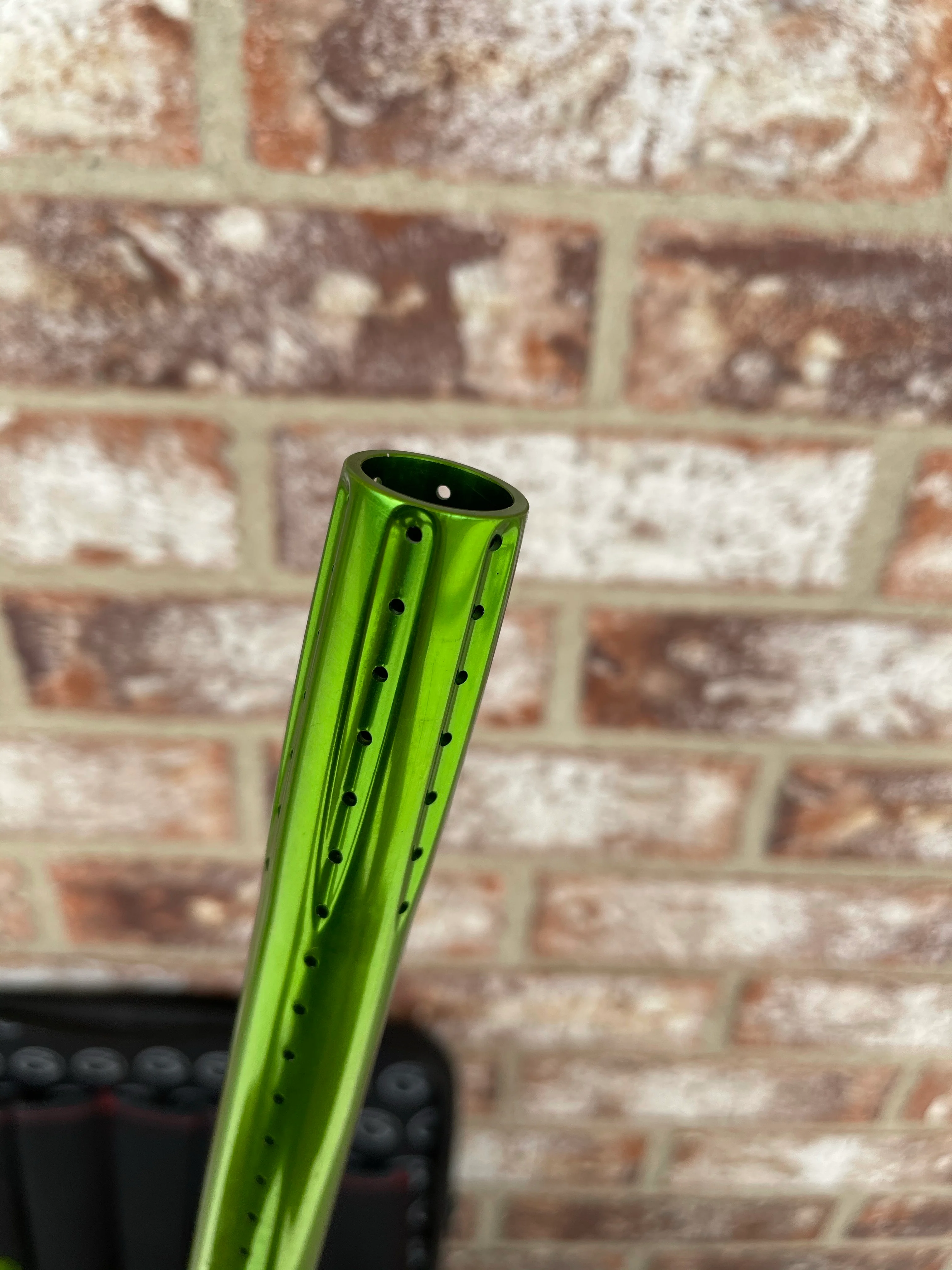 Used Bob Long 2K12 G6R Paintball Gun - Black / Green - Image 7