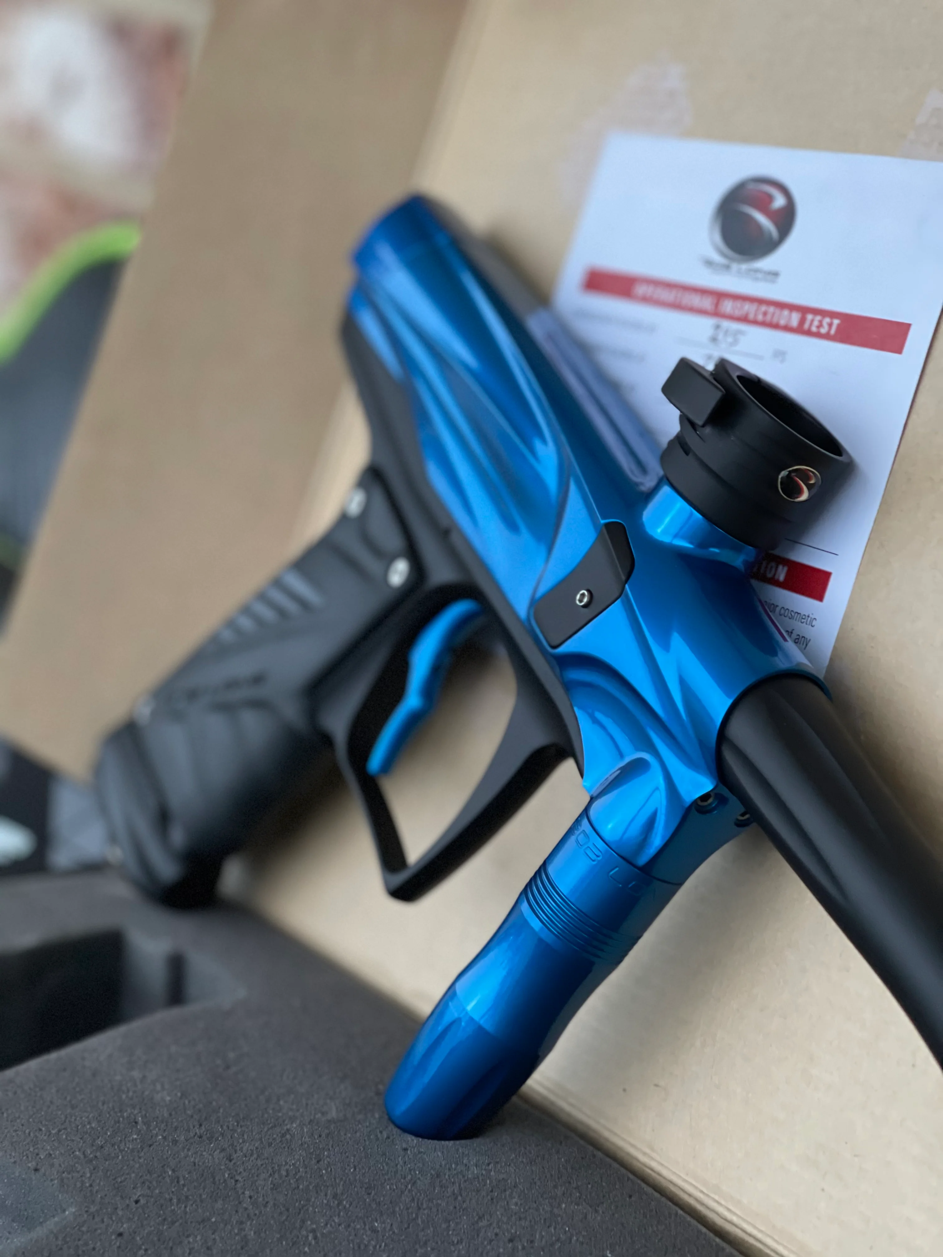 Used Bob Long Vcom Paintball Marker - Gloss Blue / Matte Black - Image 2