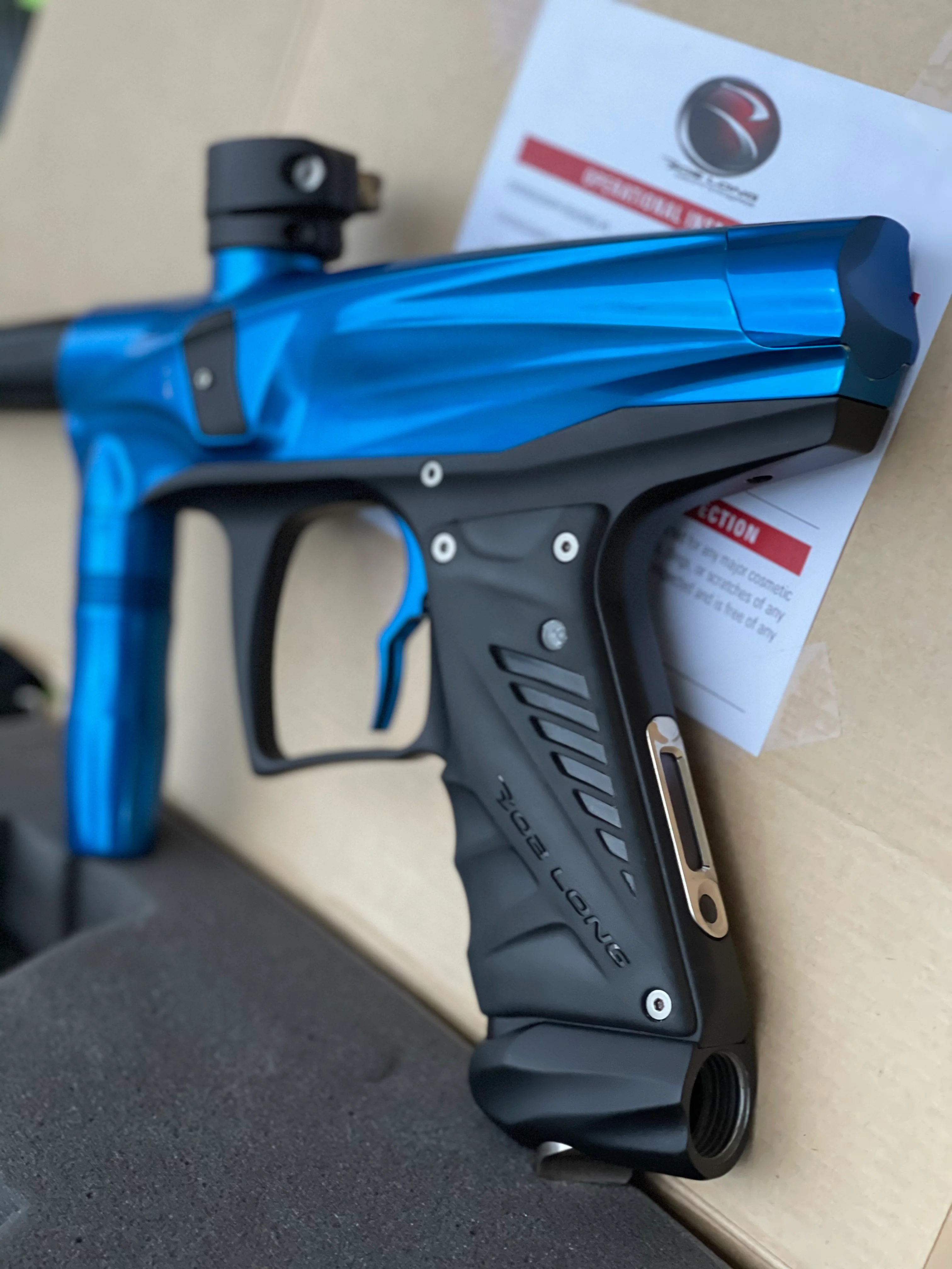 Used Bob Long Vcom Paintball Marker - Gloss Blue / Matte Black - Image 3