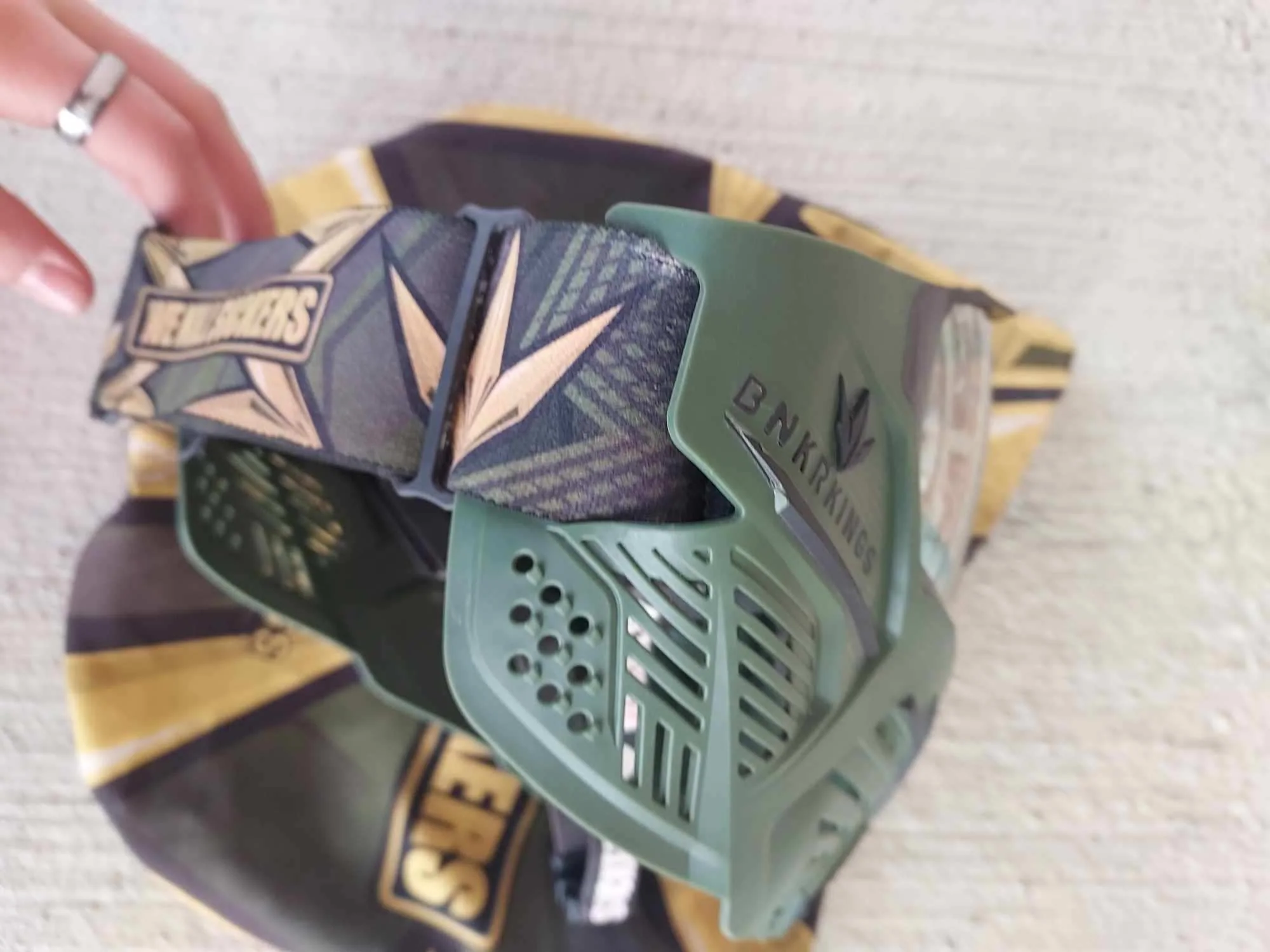 Used Bunker Kings CMD Paintball Mask - Master Sarge w/ Goggle Bag - Image 3