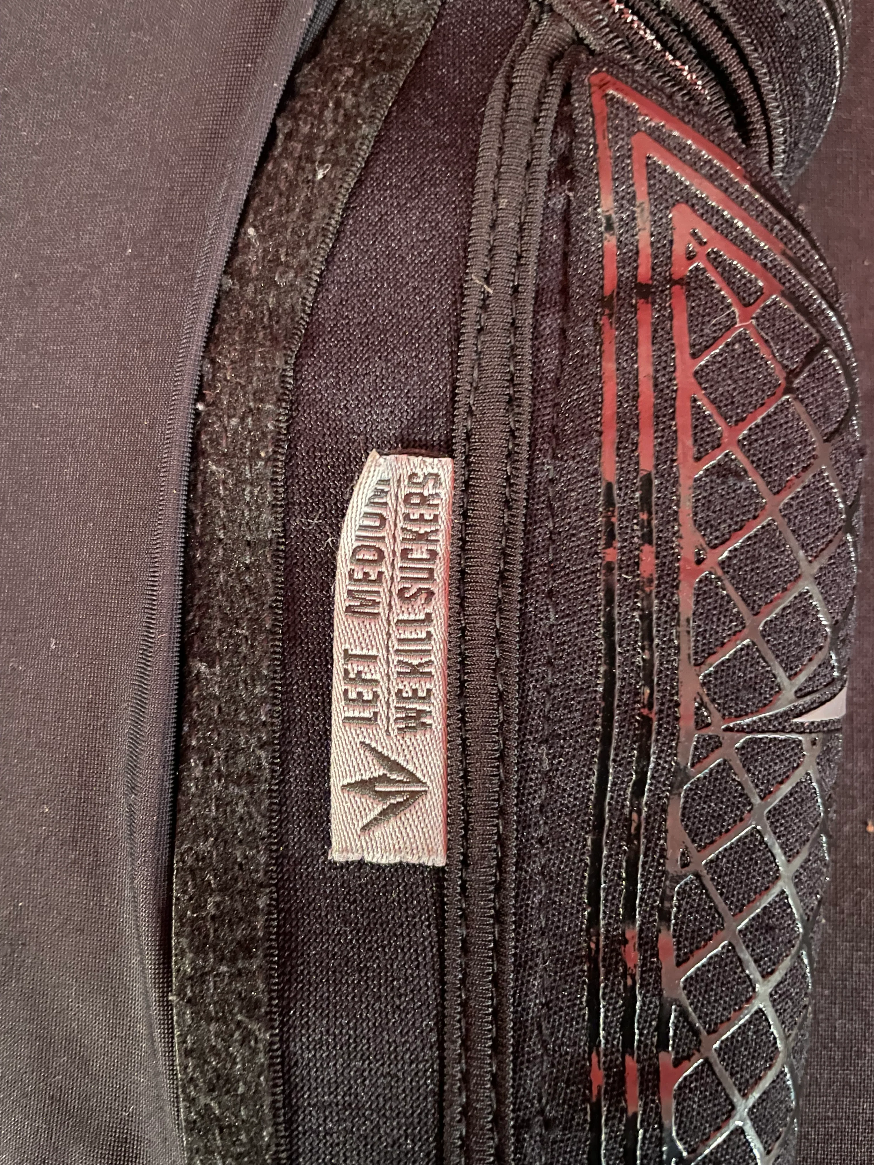Used Bunker Kings Supreme Elbow Pad - Medium - Image 3