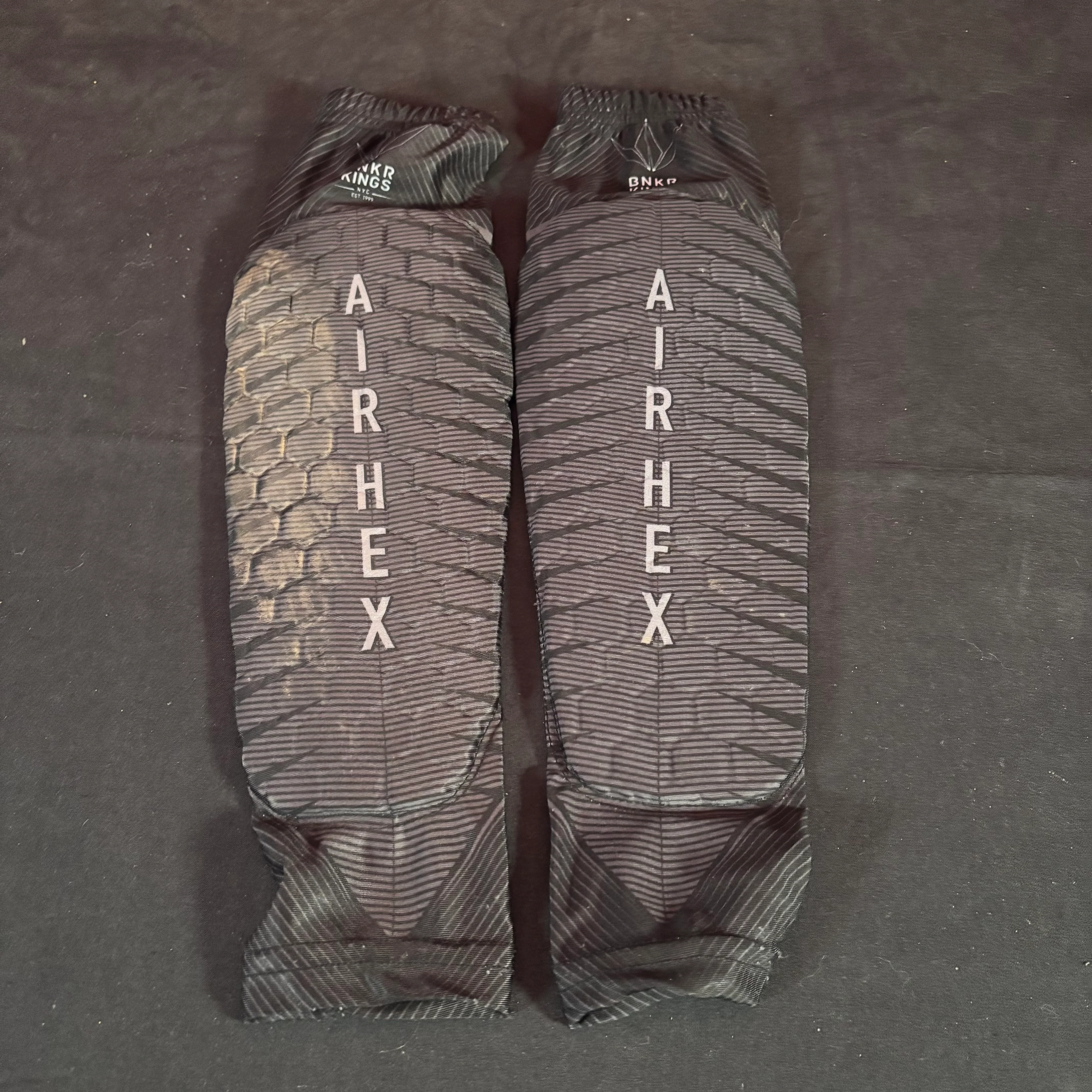 Used Bunkerking Air hex Elbow Pads - Large
